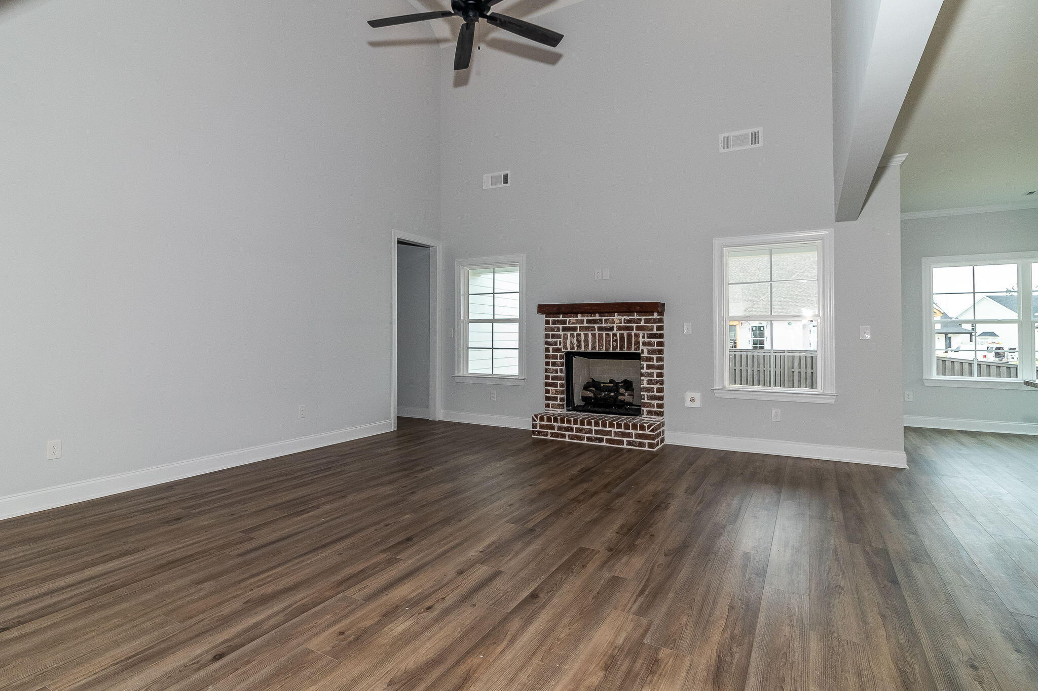 3007 Rosewood Drive