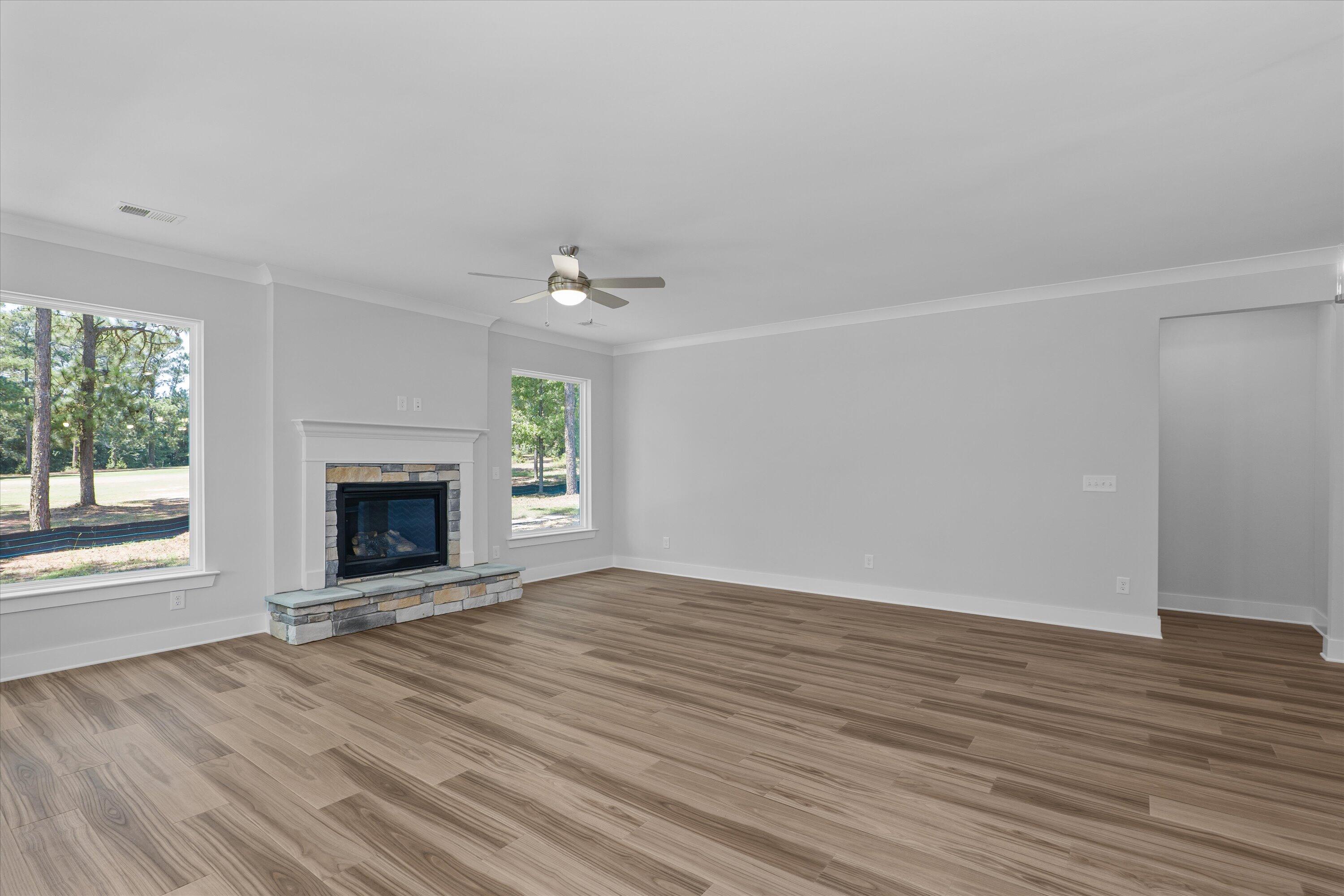 1121 Birdie Place