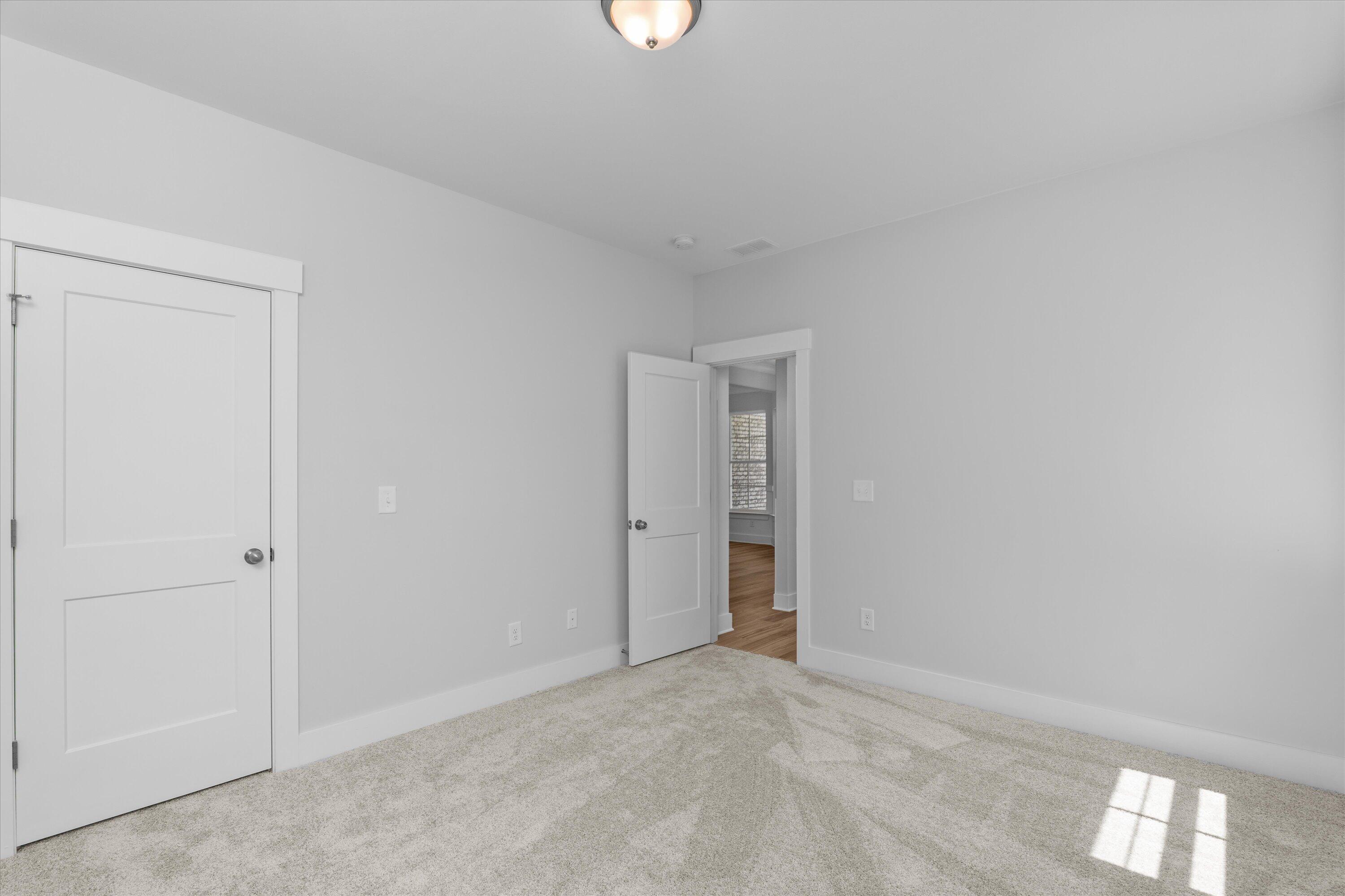 1121 Birdie Place