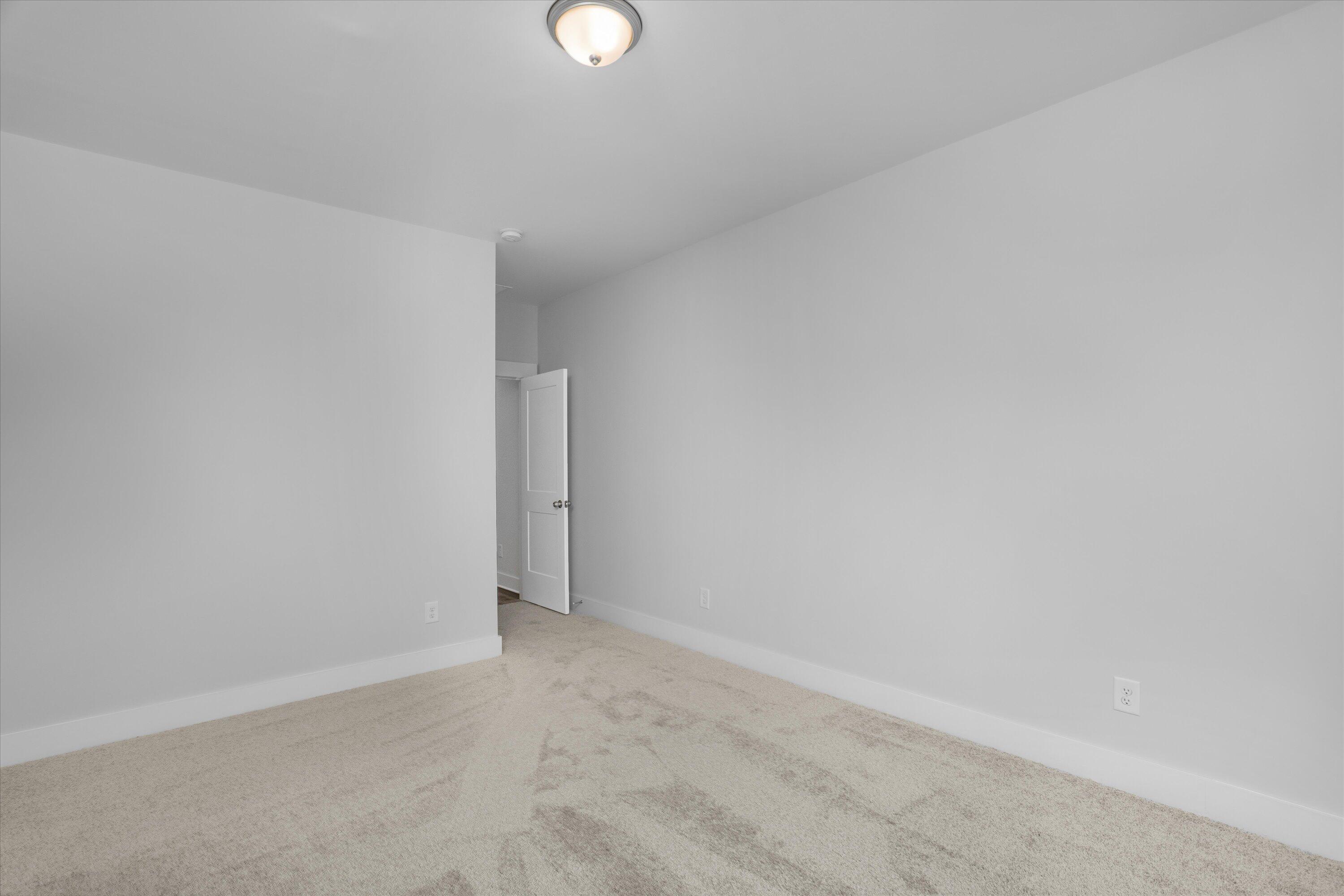 1121 Birdie Place