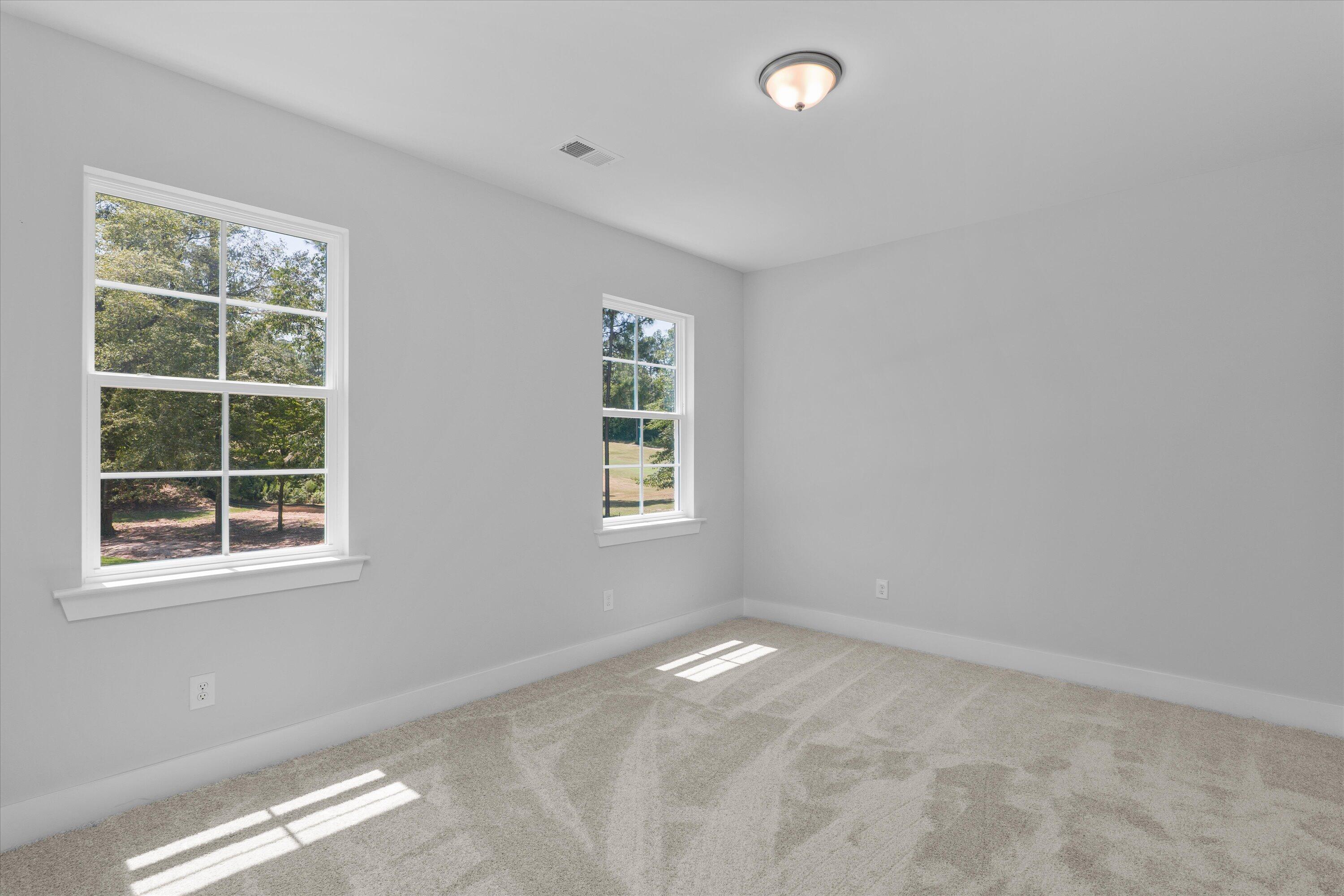 1121 Birdie Place