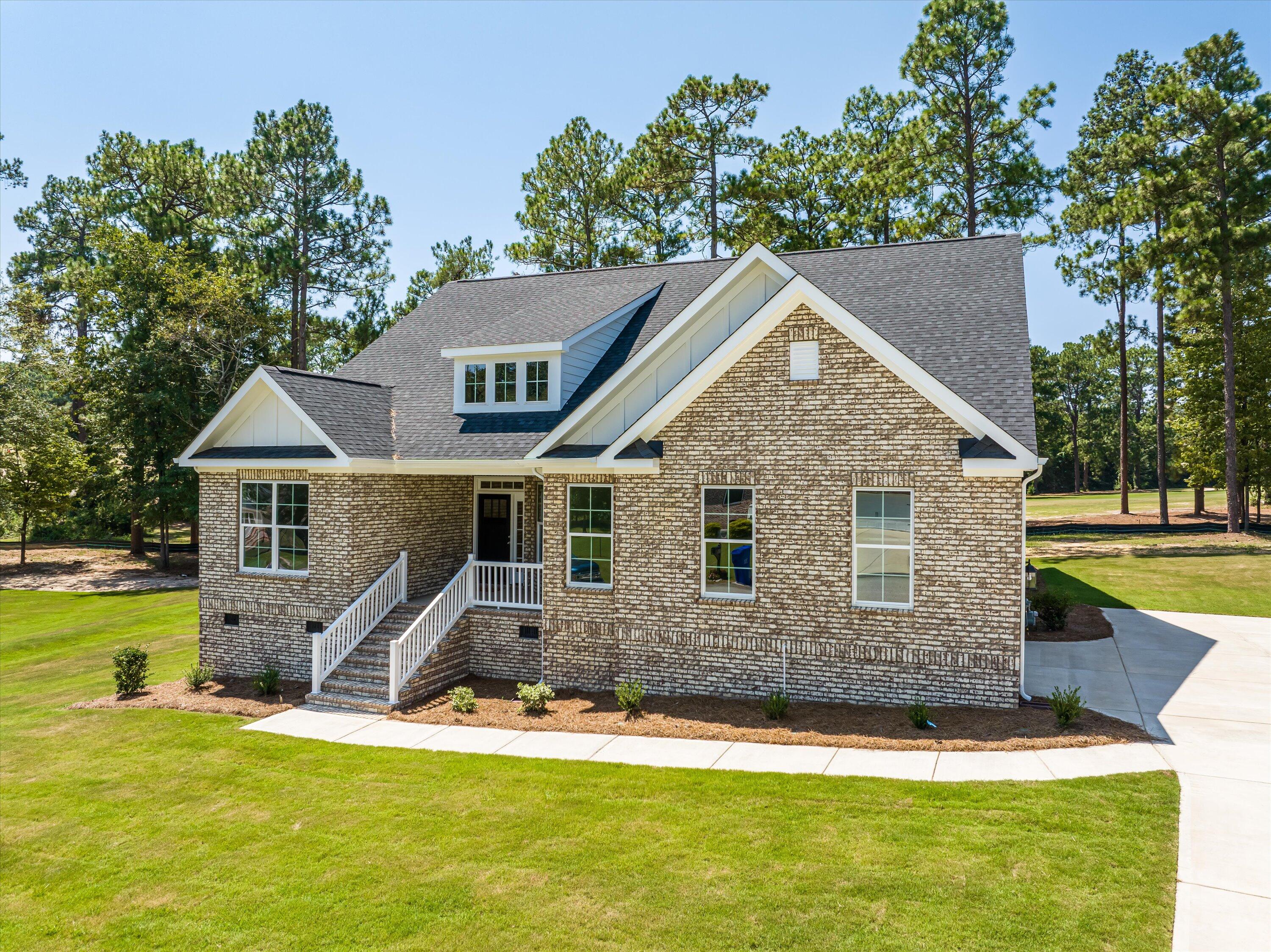 1121 Birdie Place