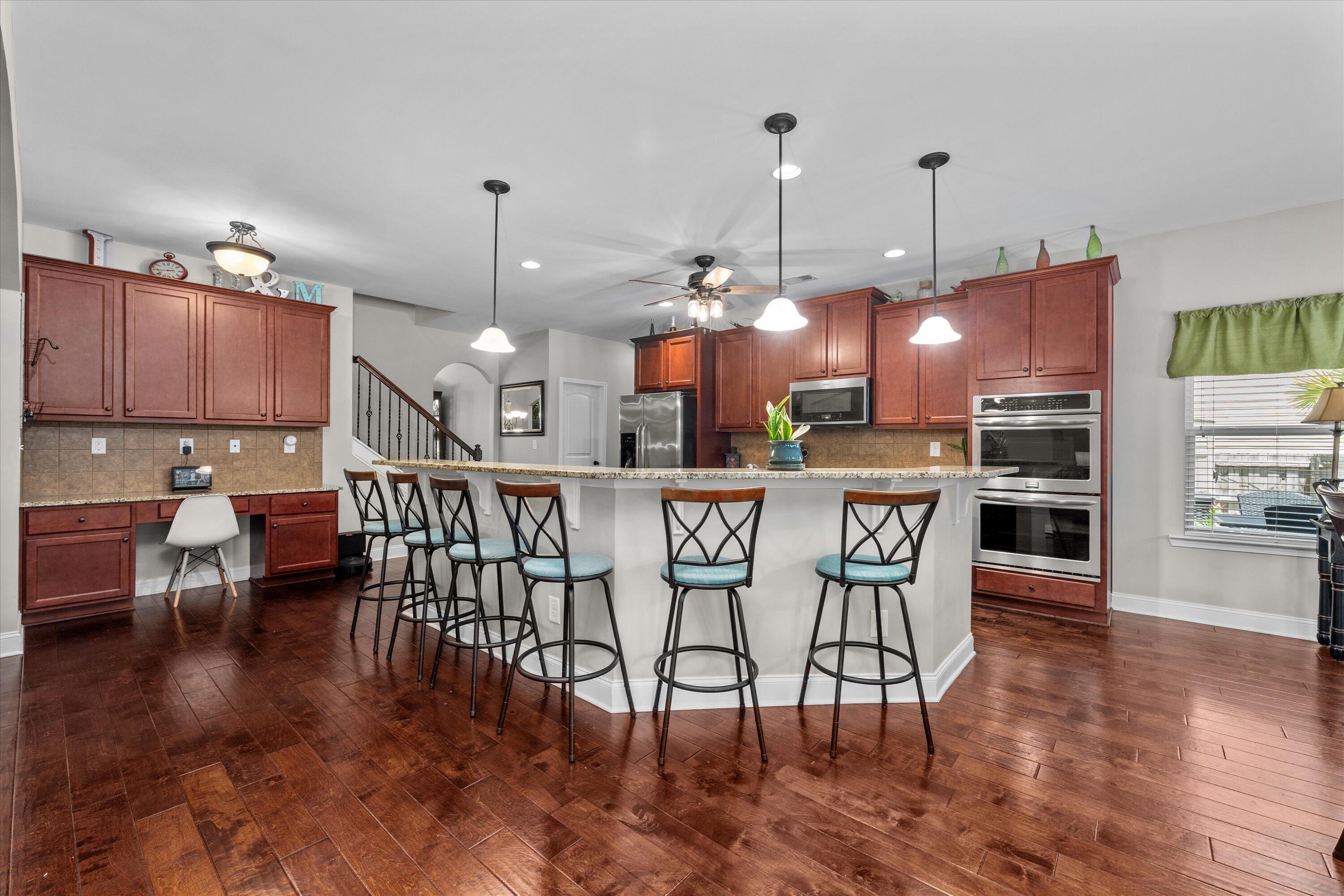 109 Broadleaf Trail