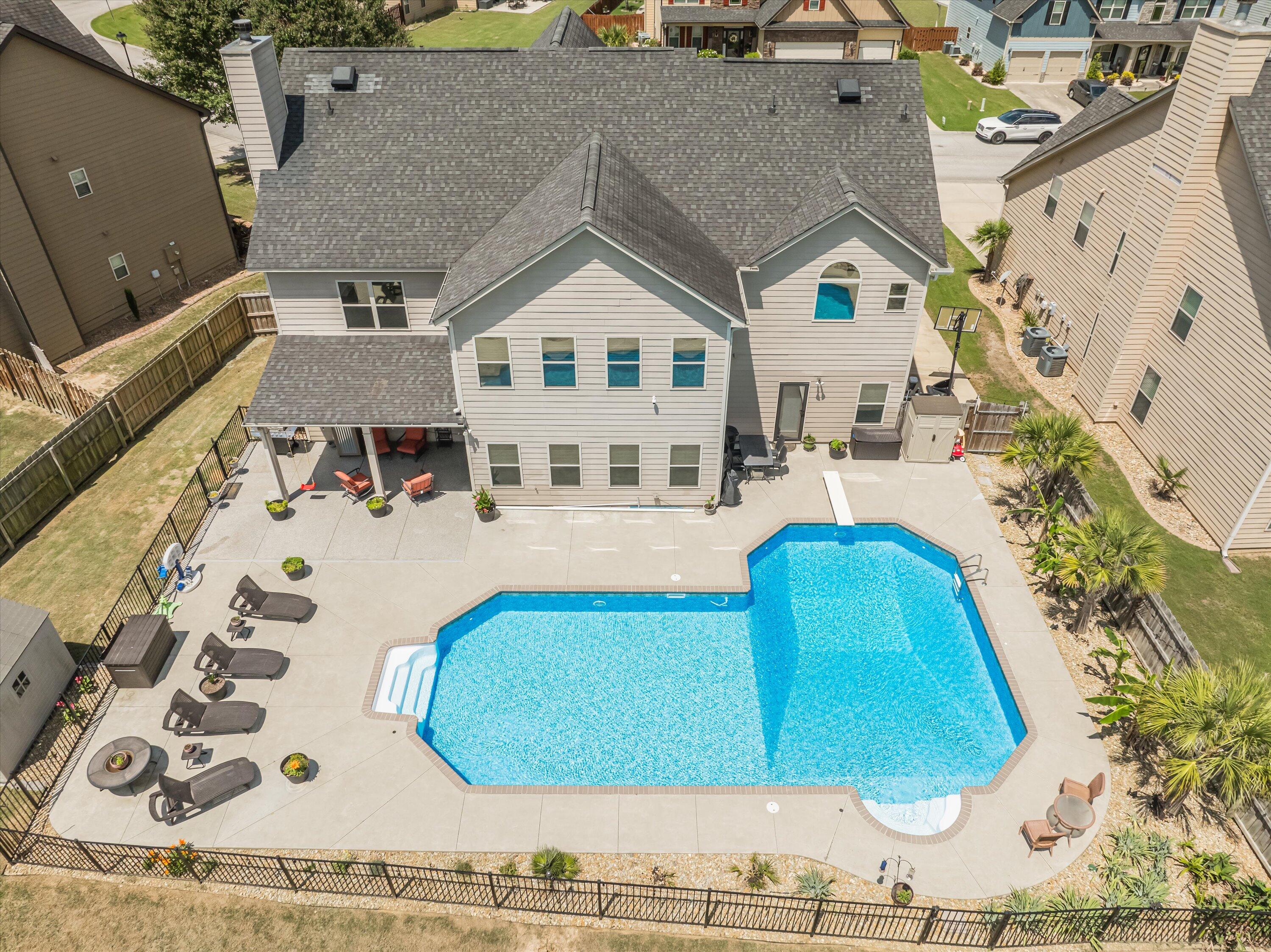 109 Broadleaf Trail
