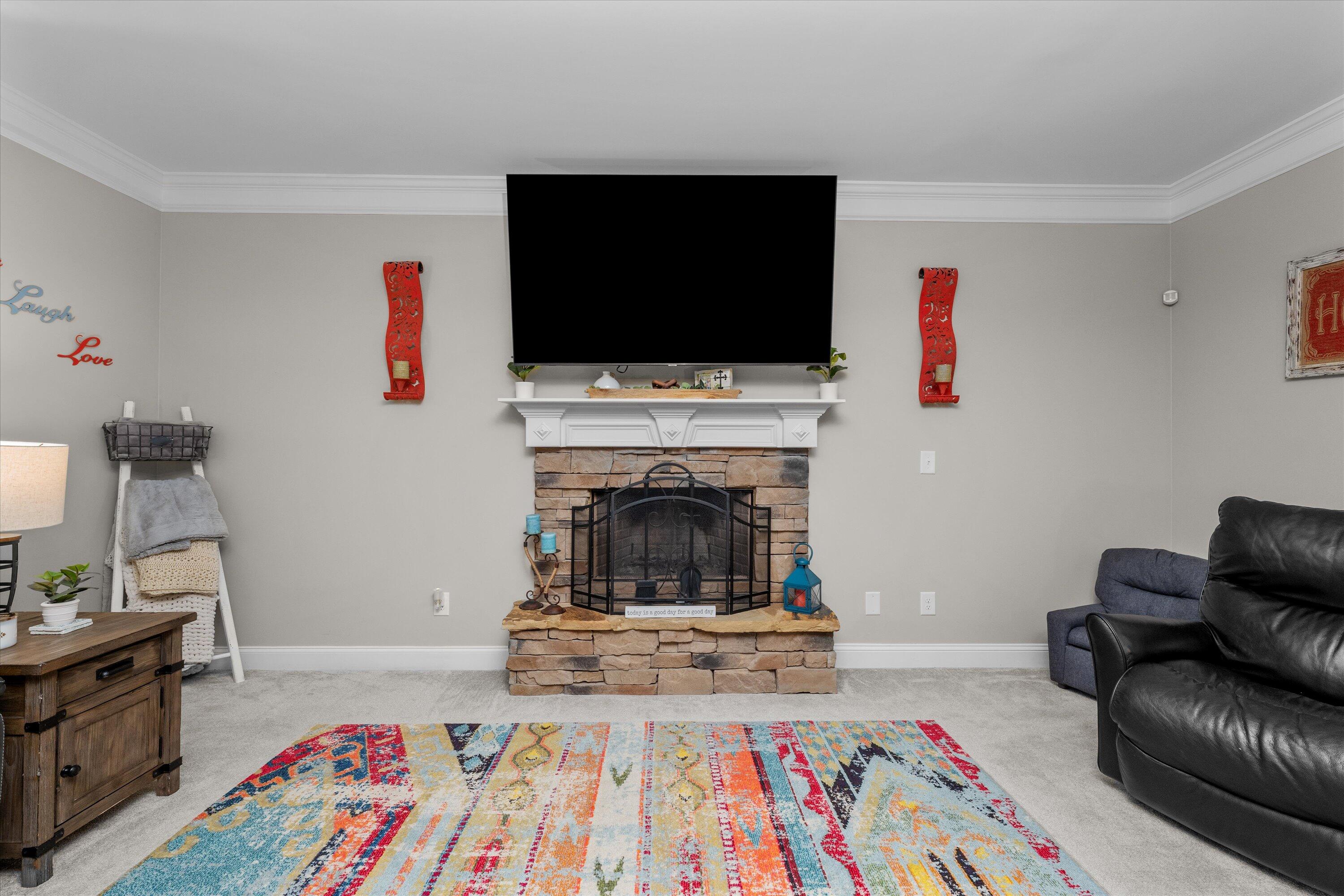 109 Broadleaf Trail