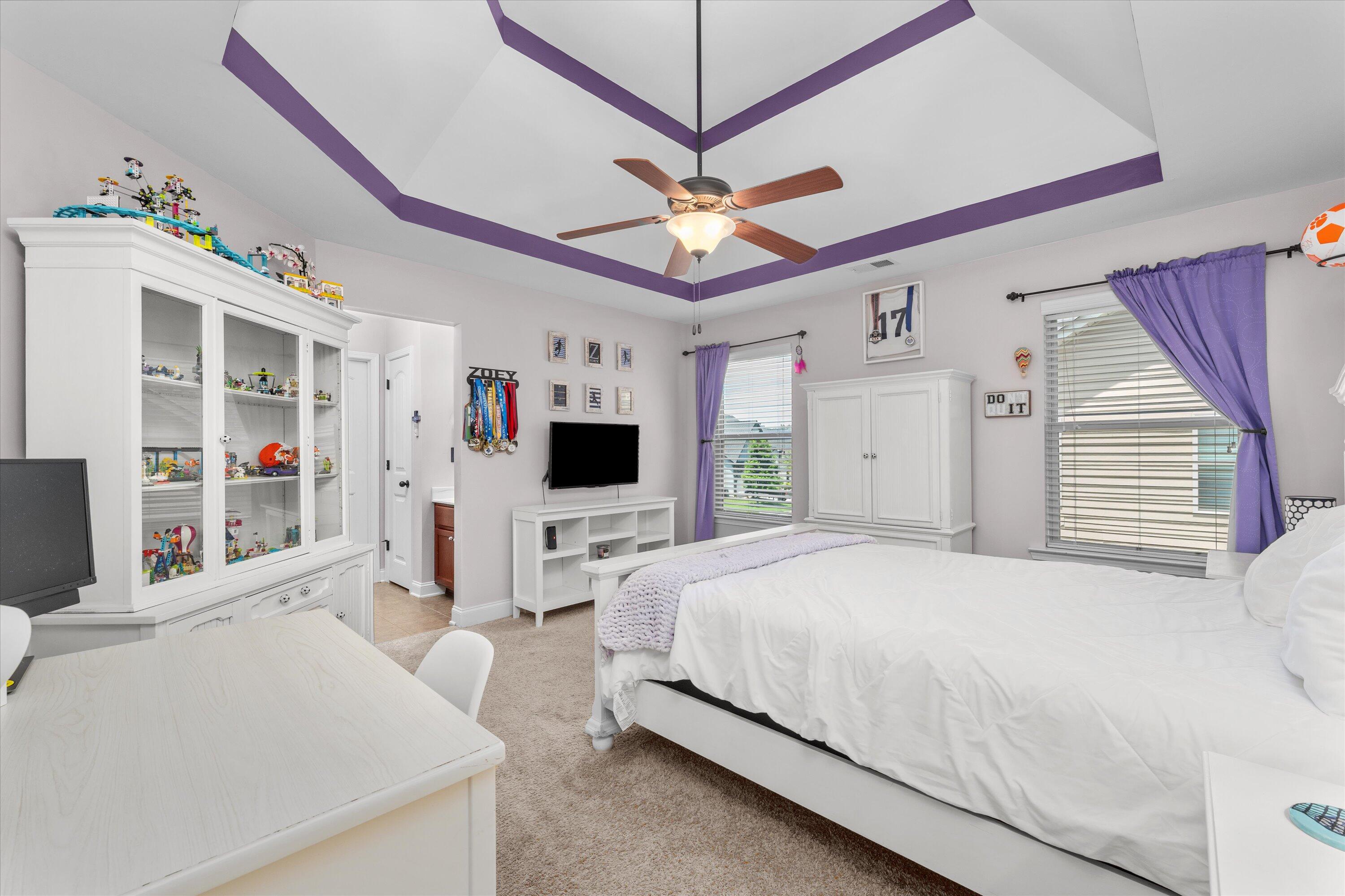 109 Broadleaf Trail