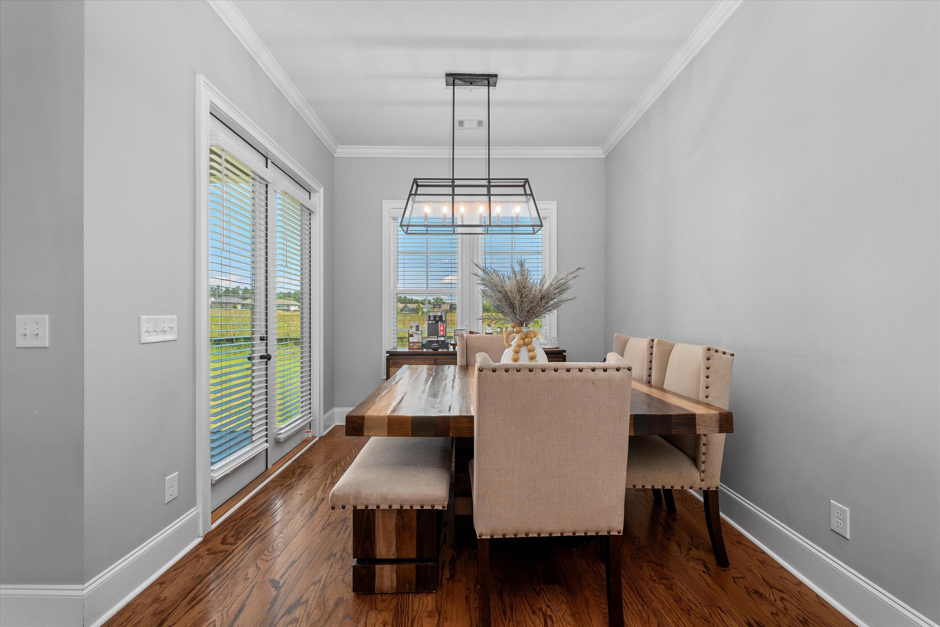 1240 Honey Lane