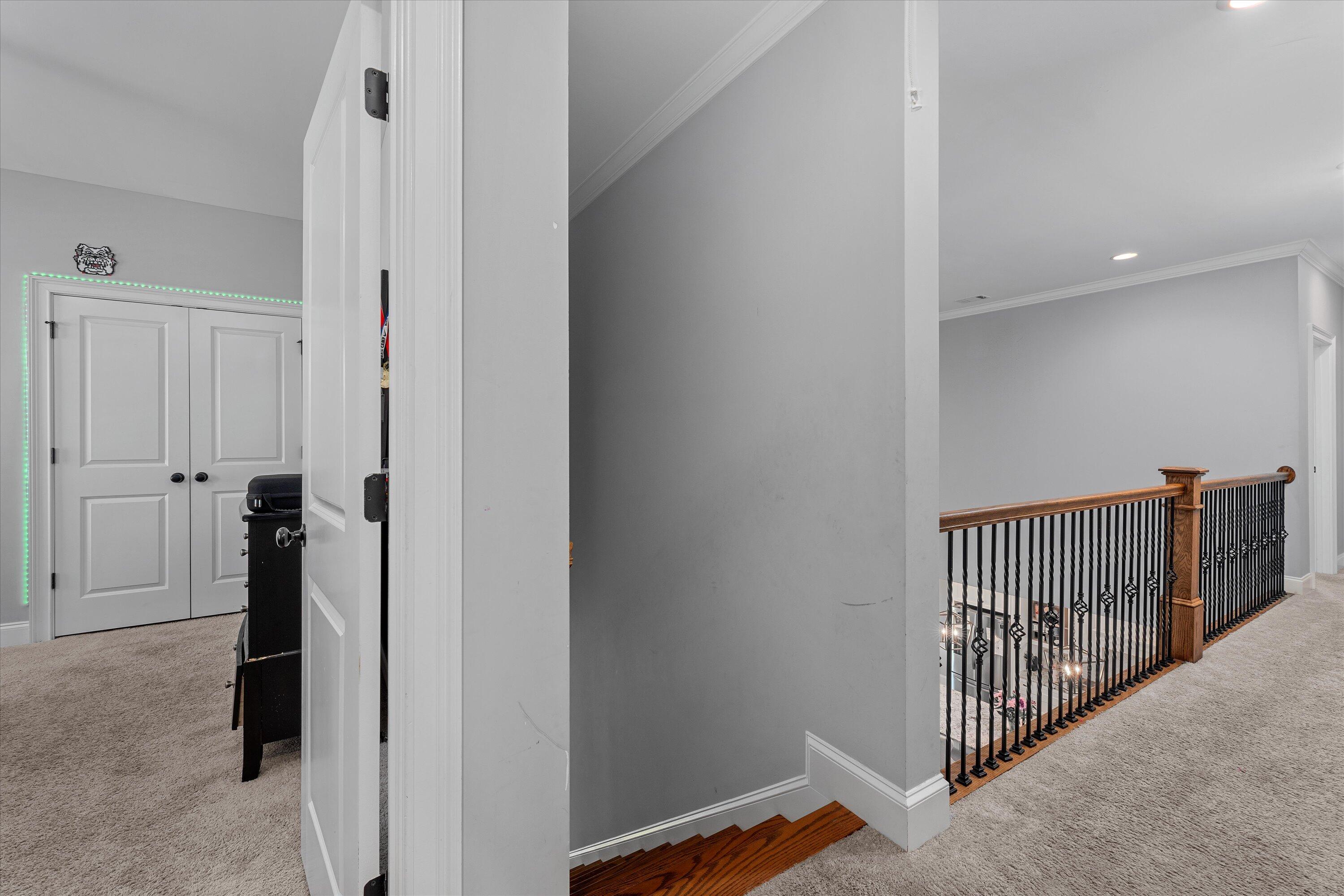 1240 Honey Lane