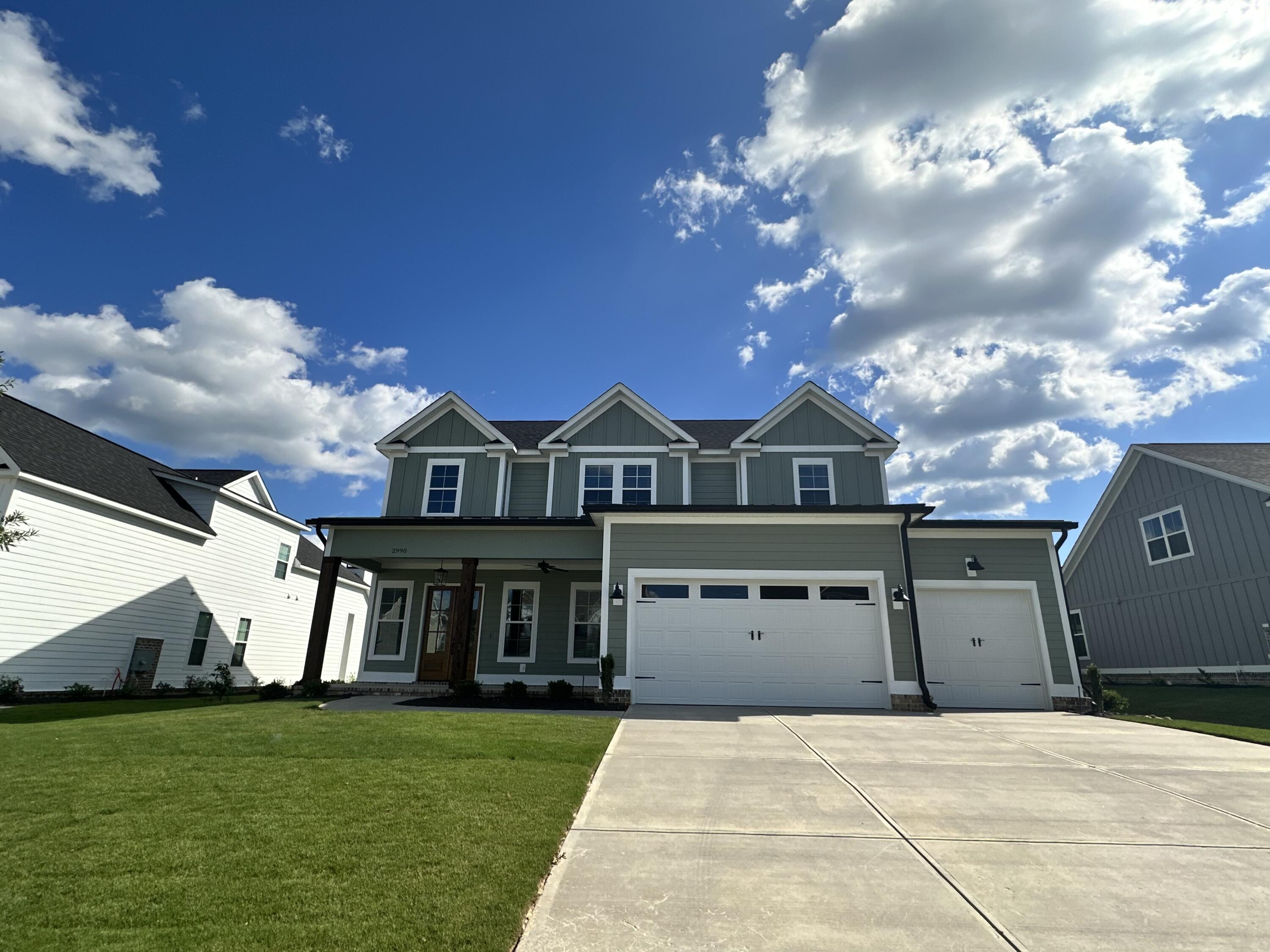 2990 Rosewood Drive