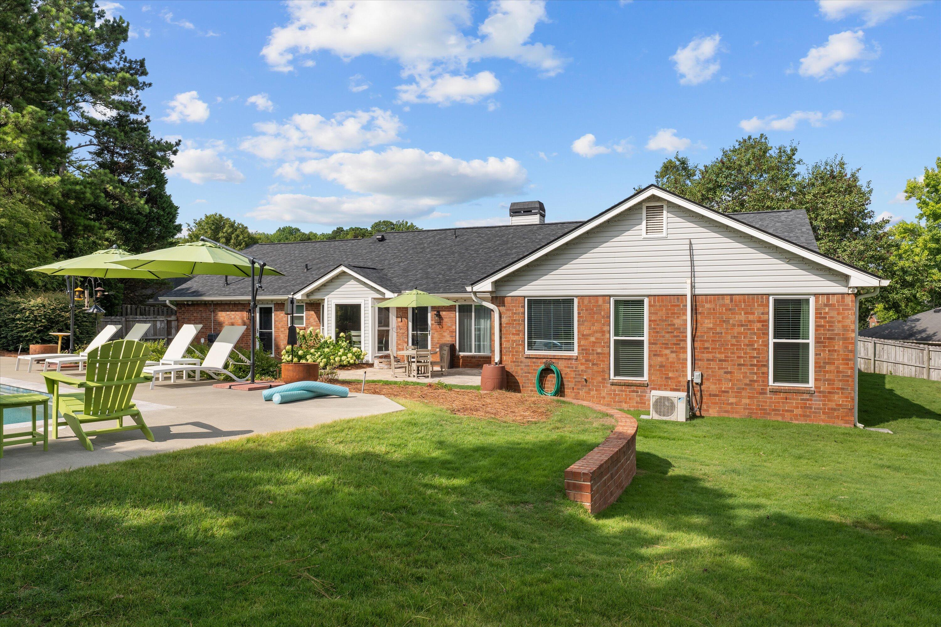 4580 Oxford Court