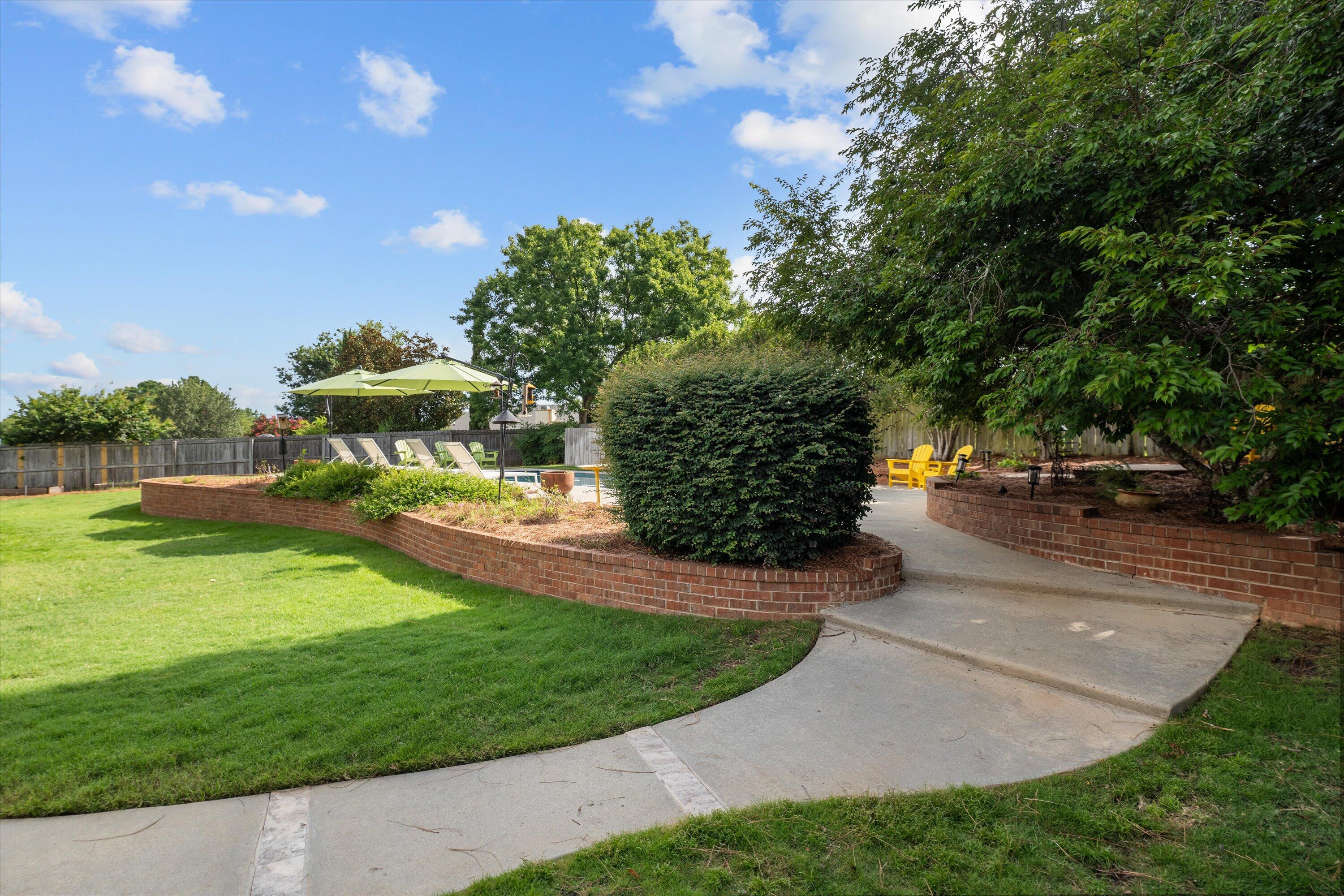 4580 Oxford Court