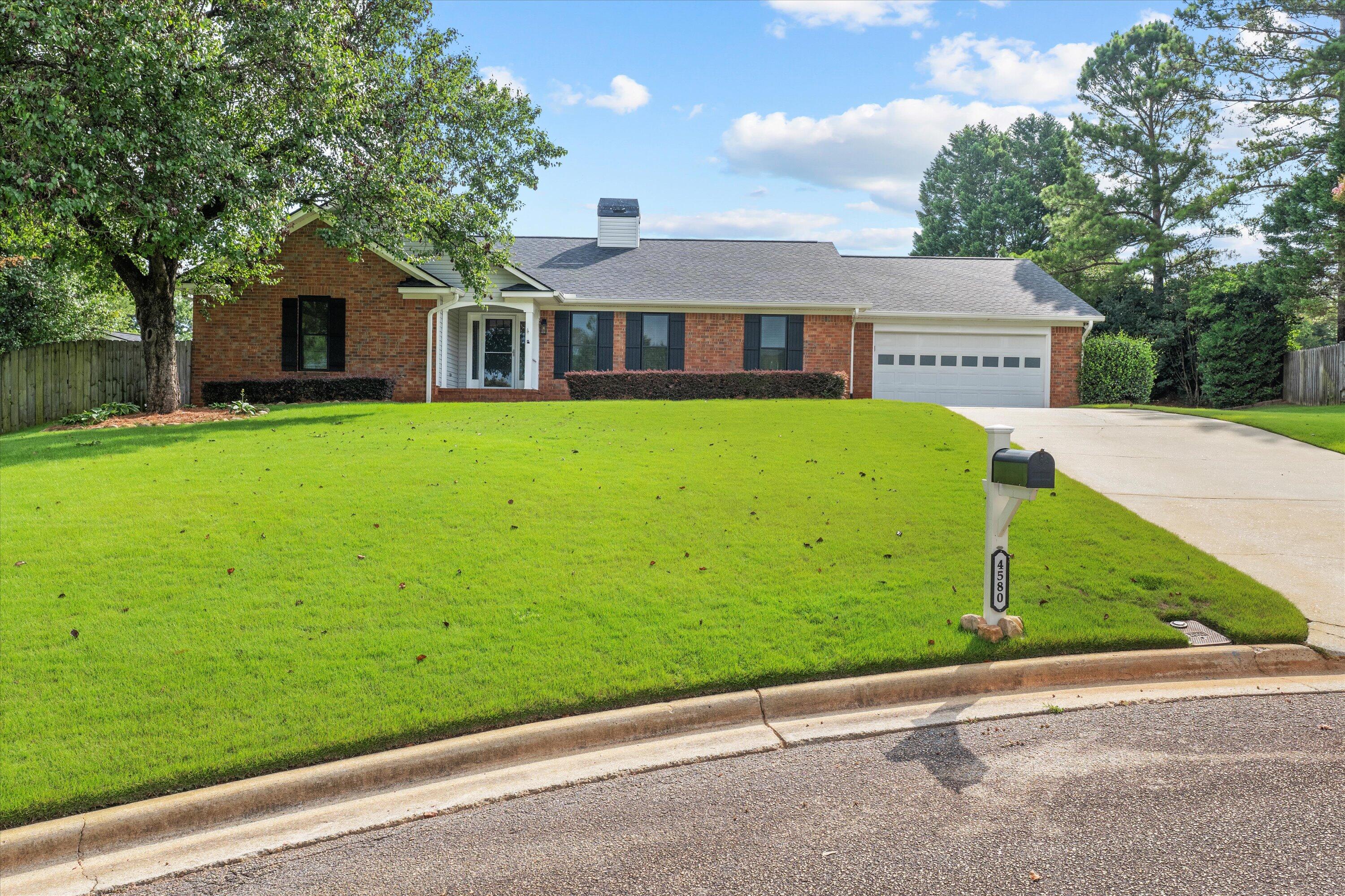 4580 Oxford Court