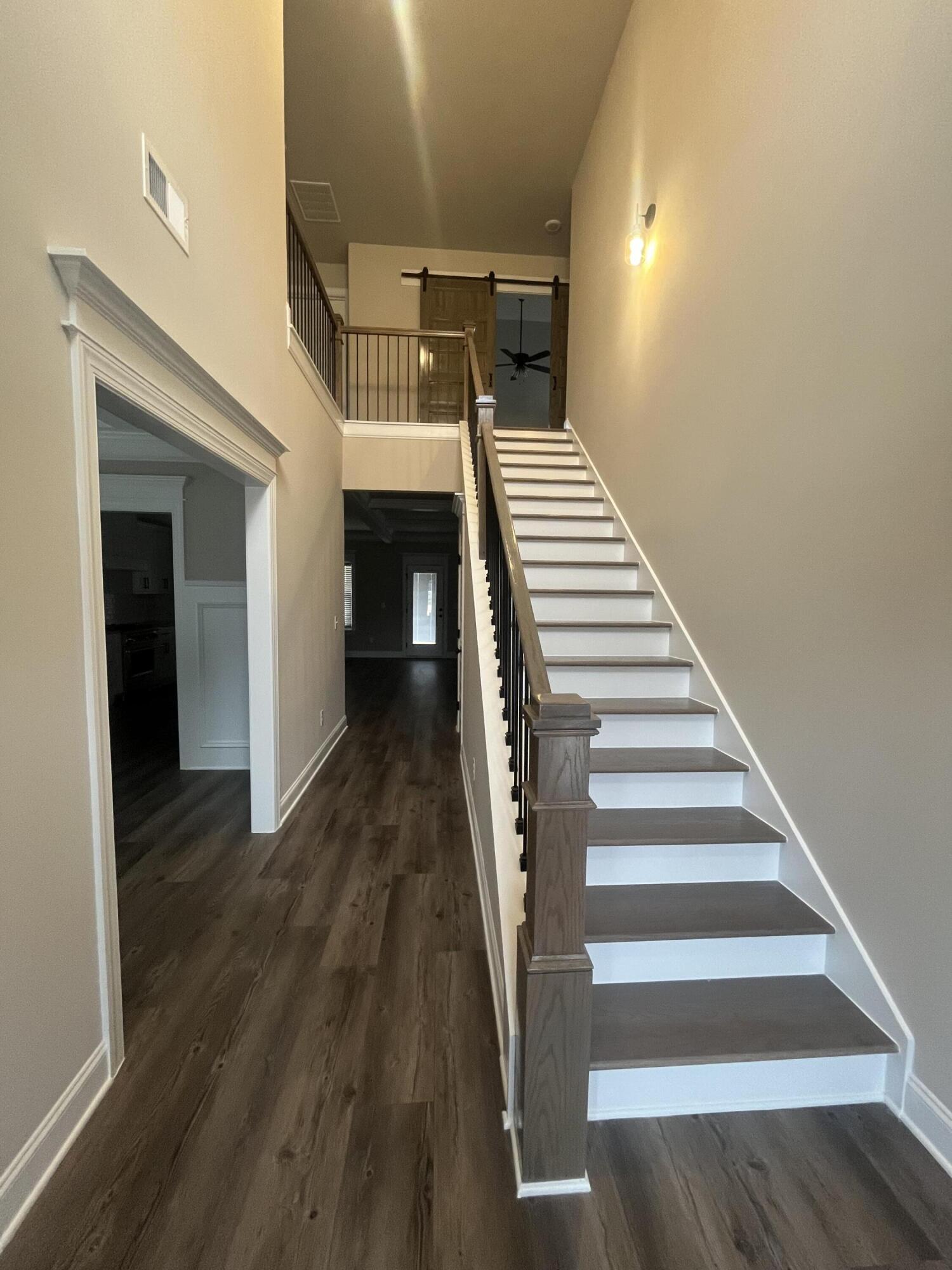 1220 Honey Lane