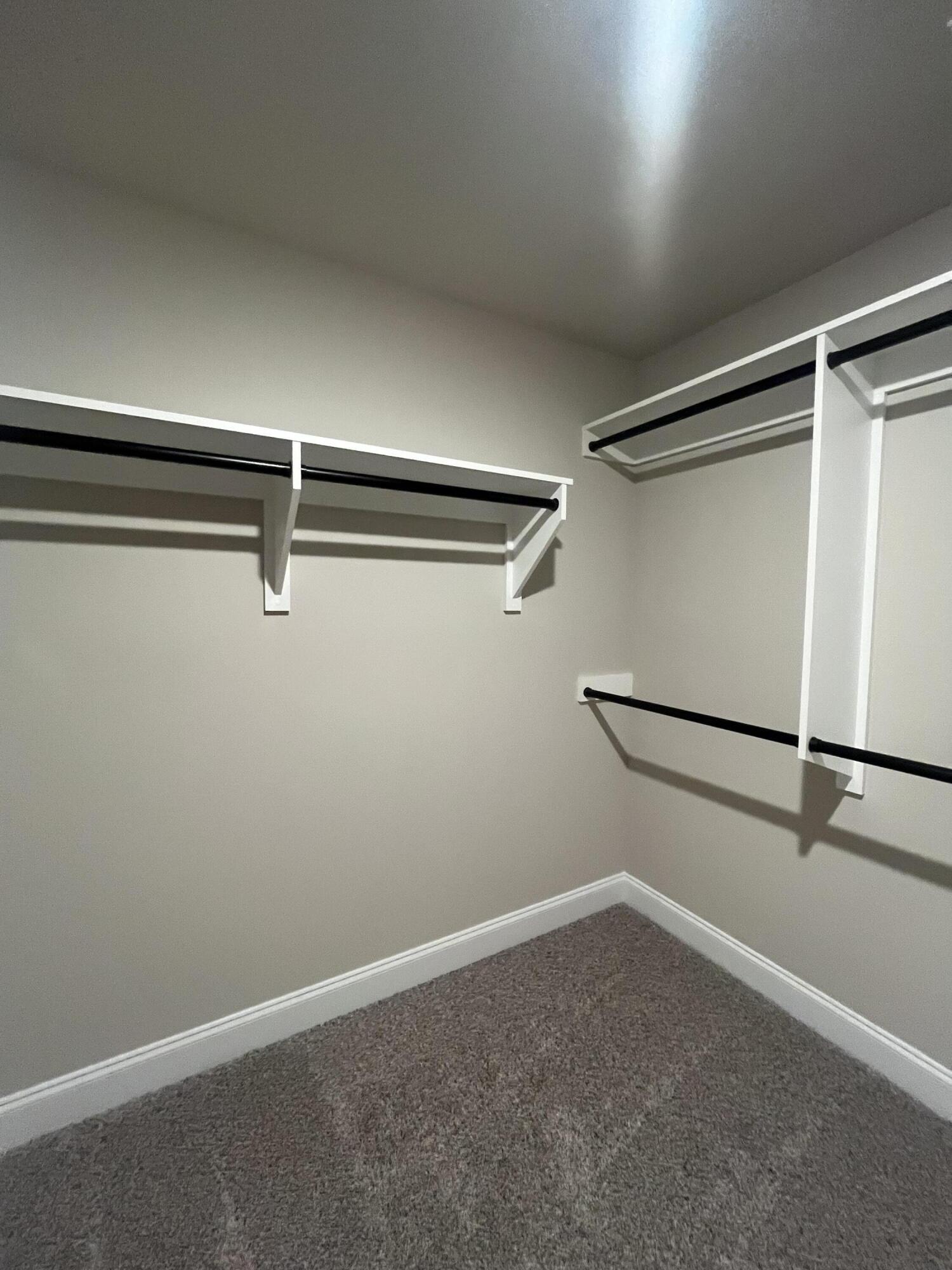 1220 Honey Lane