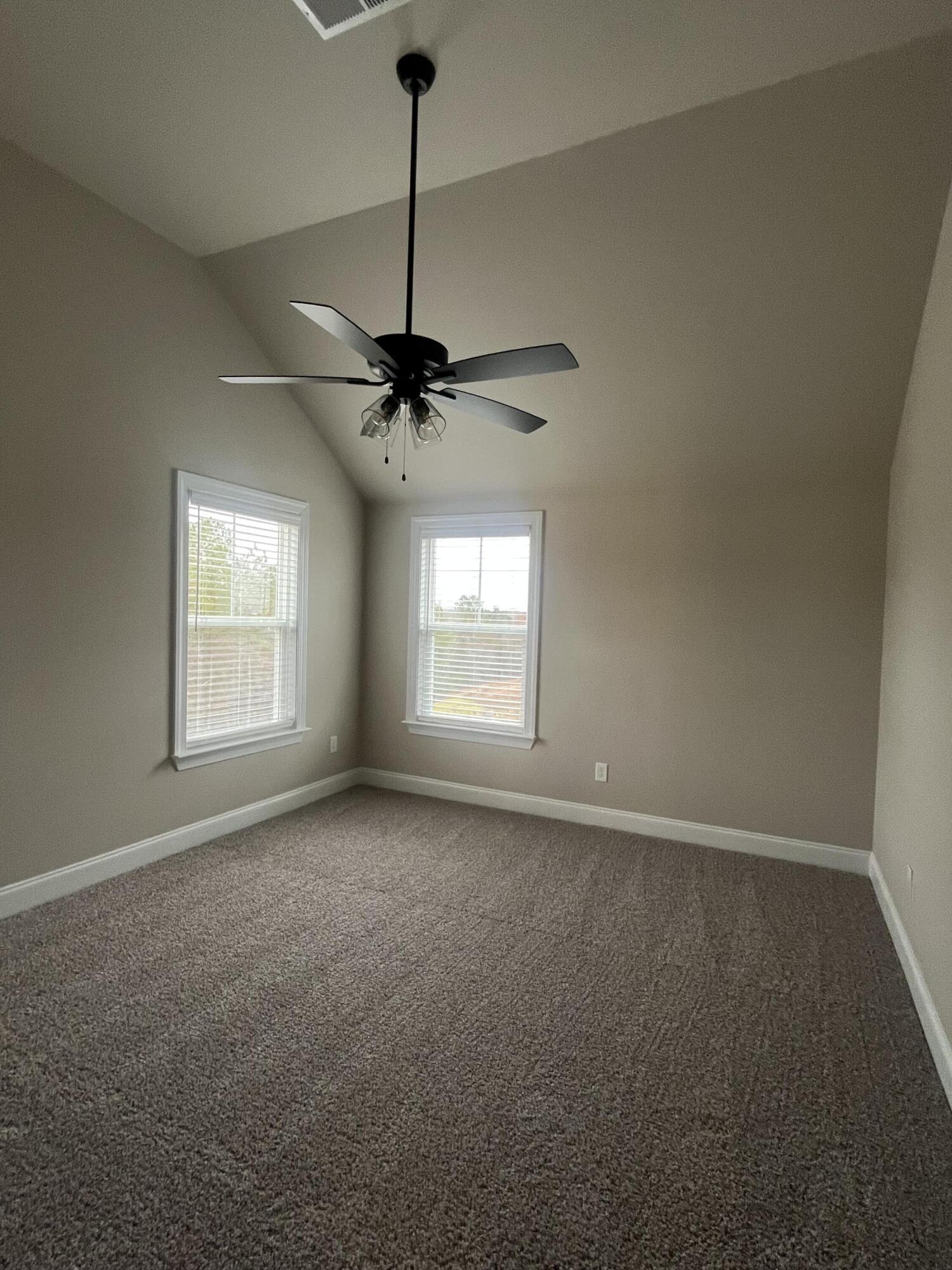 1220 Honey Lane