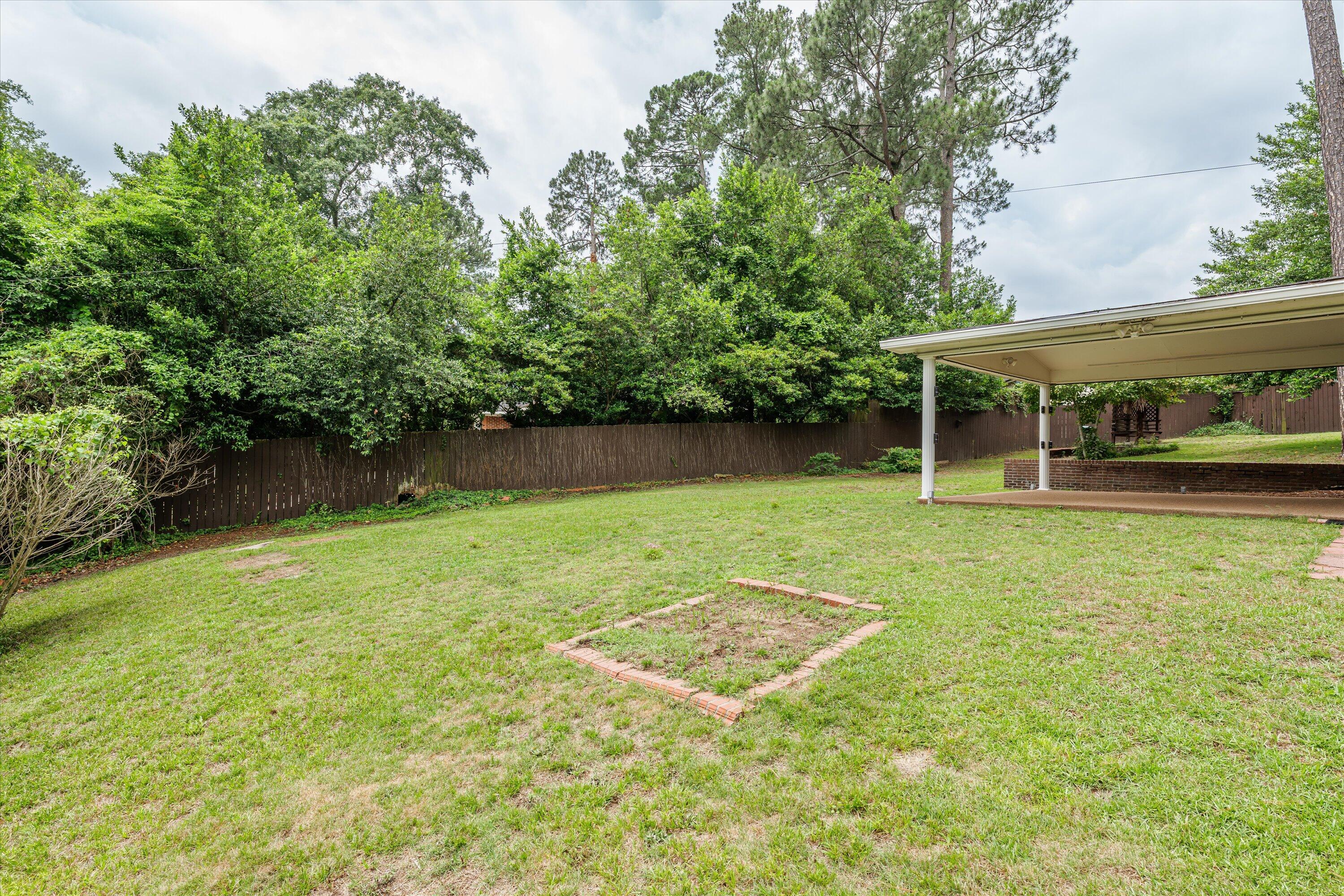 600 Aumond Road
