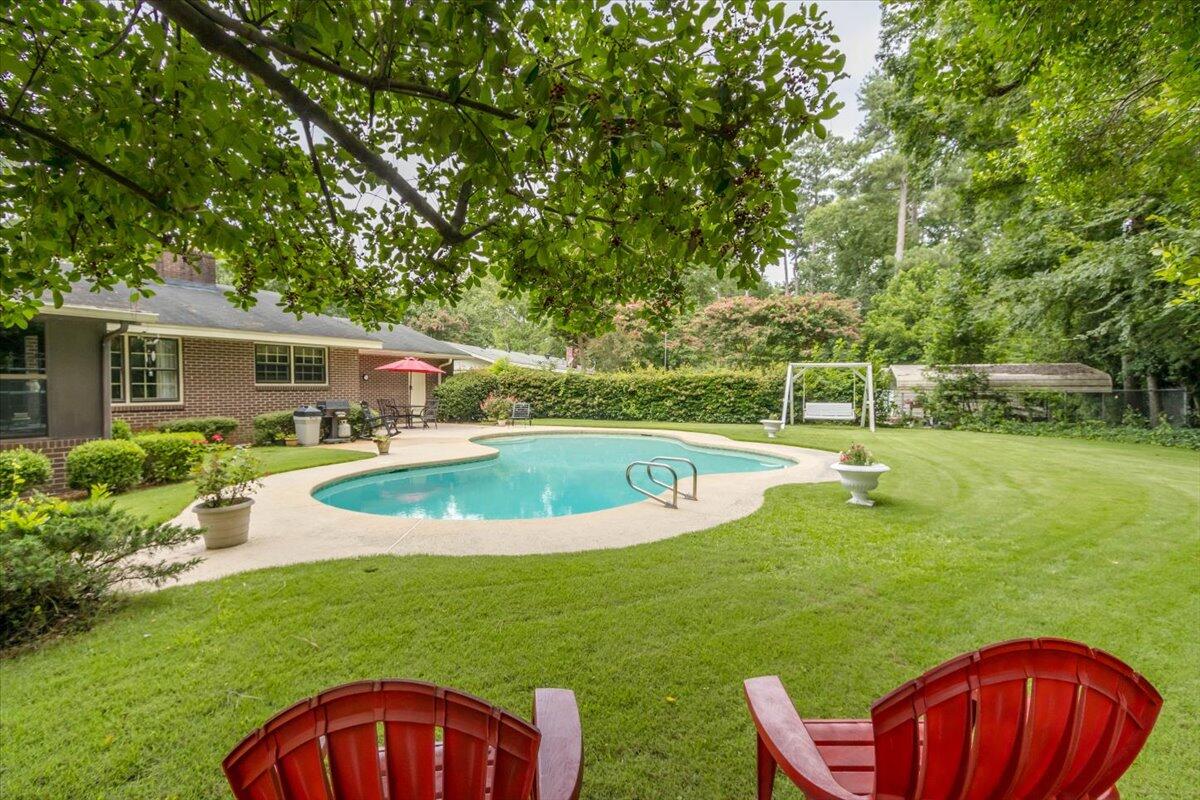812 Brooks Drive
