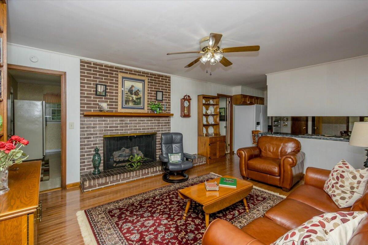 812 Brooks Drive