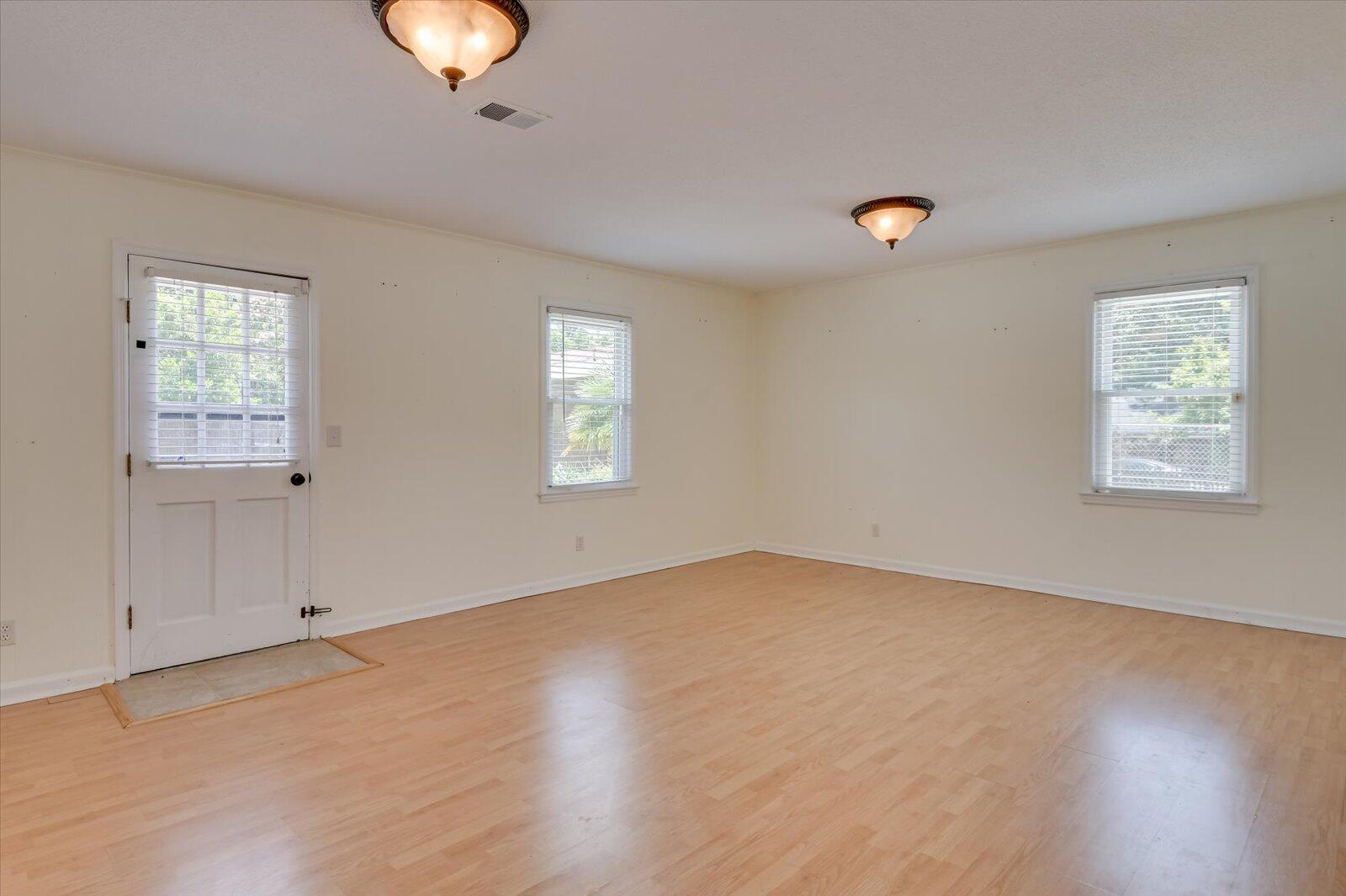 1901 Riley Court