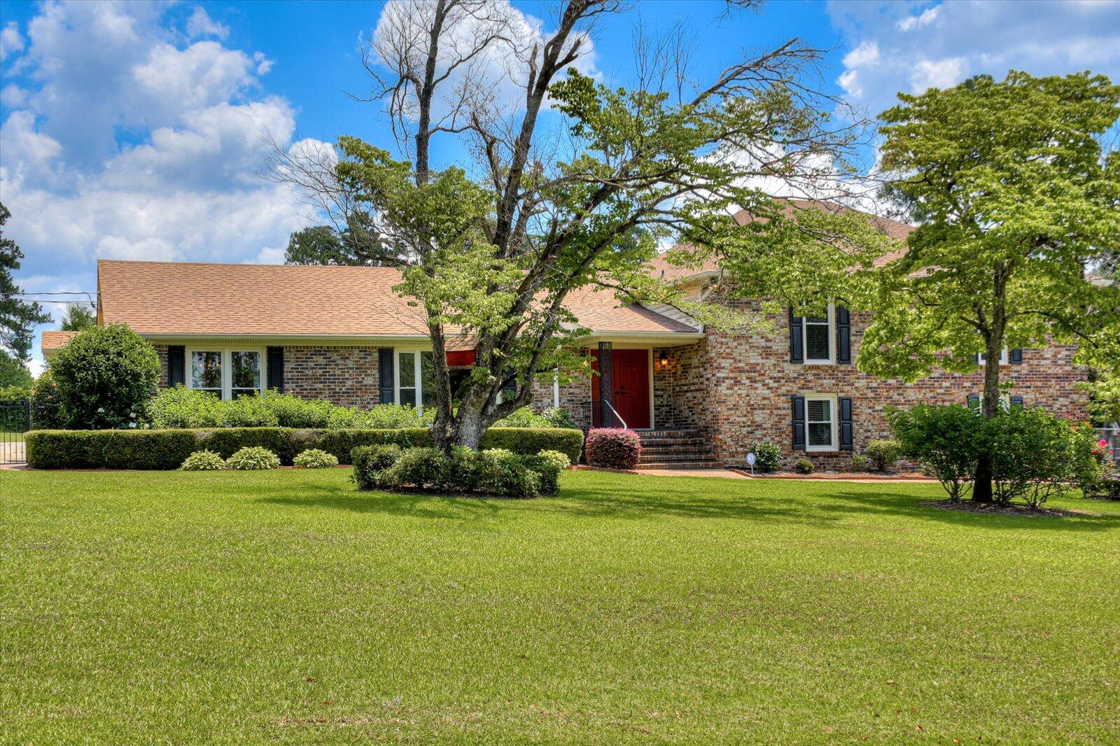 1901 Riley Court