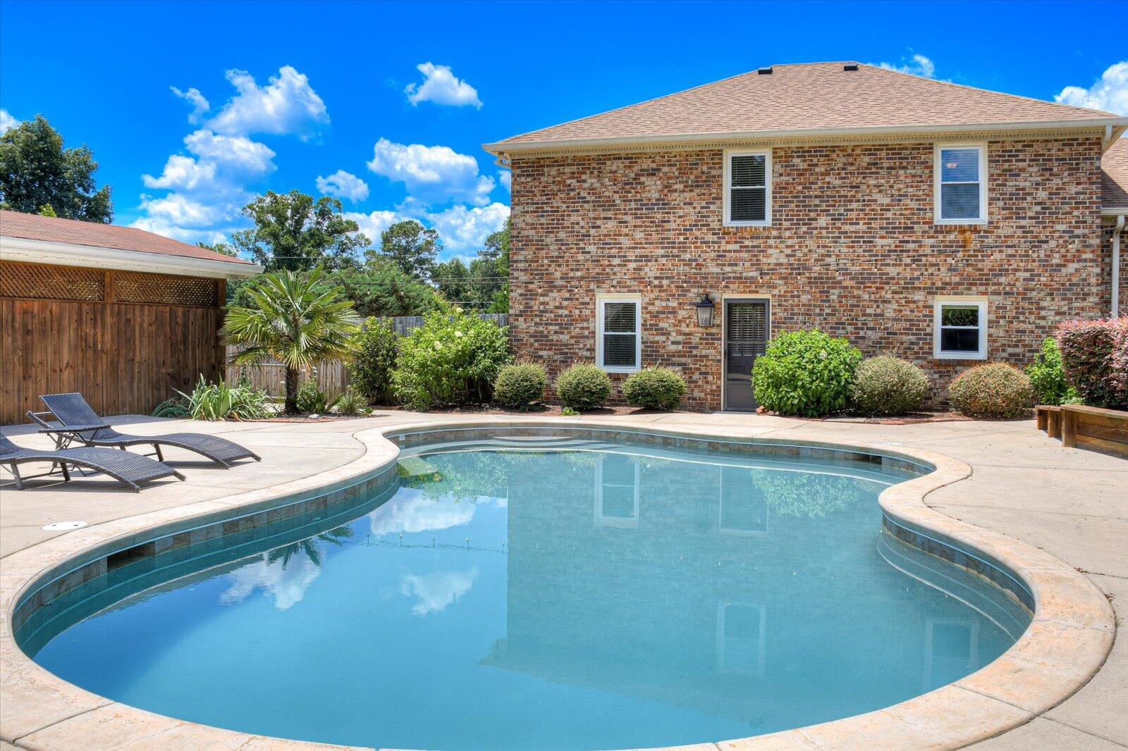 1901 Riley Court