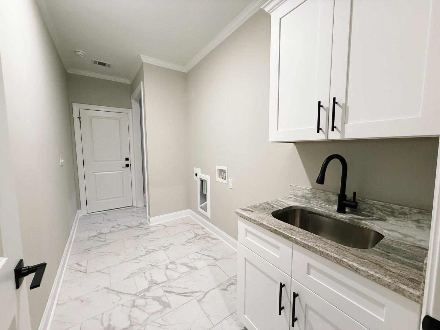 5245 Charnwood Forest Circle