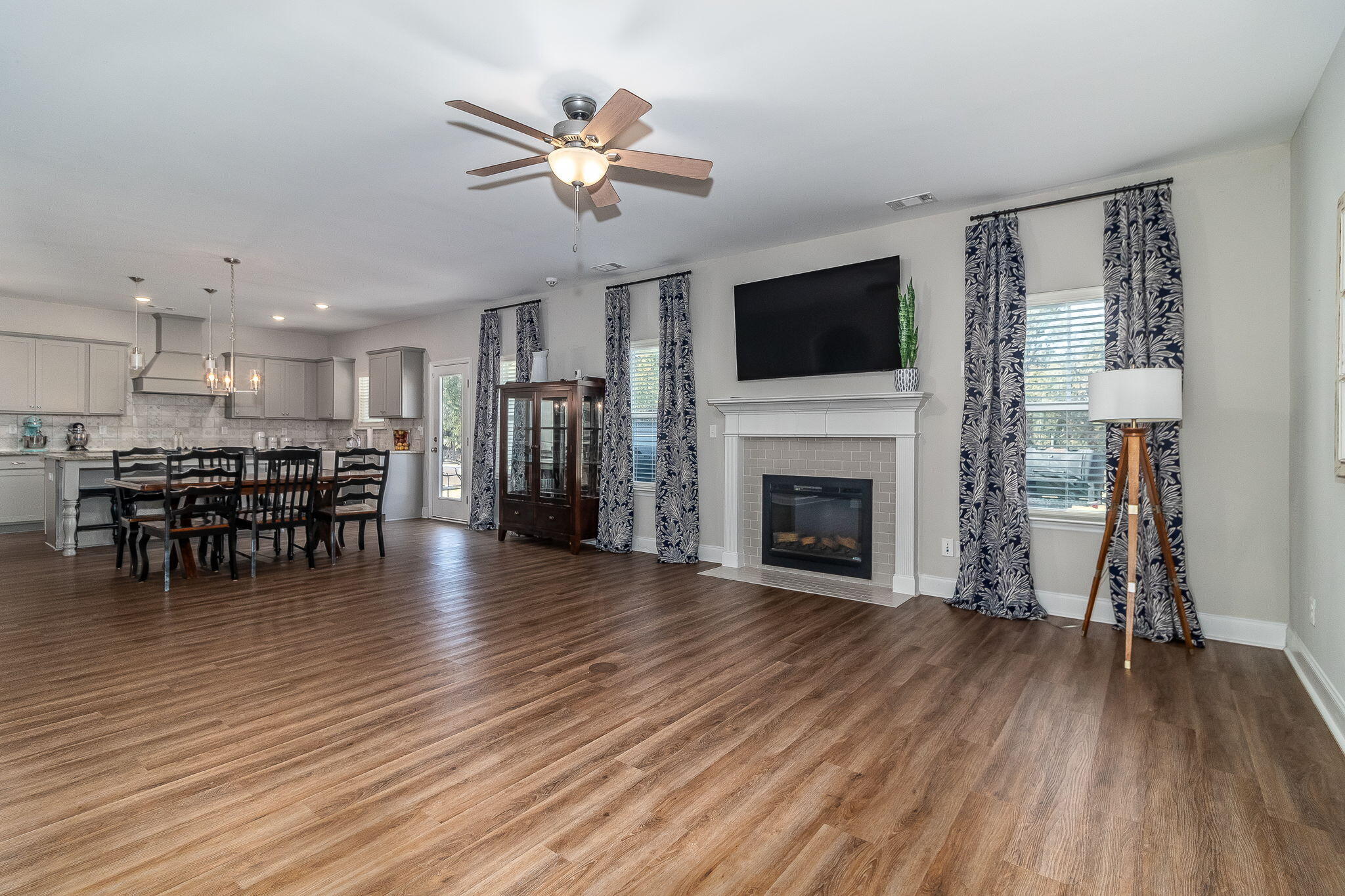 1507 Caleb Way