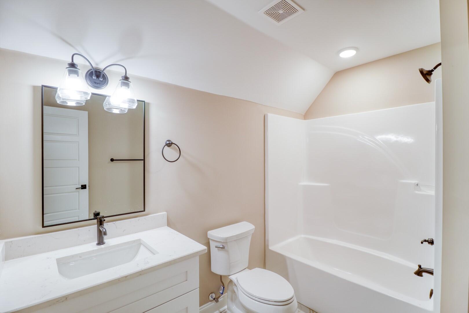 5287 Charnwood Forest Circle