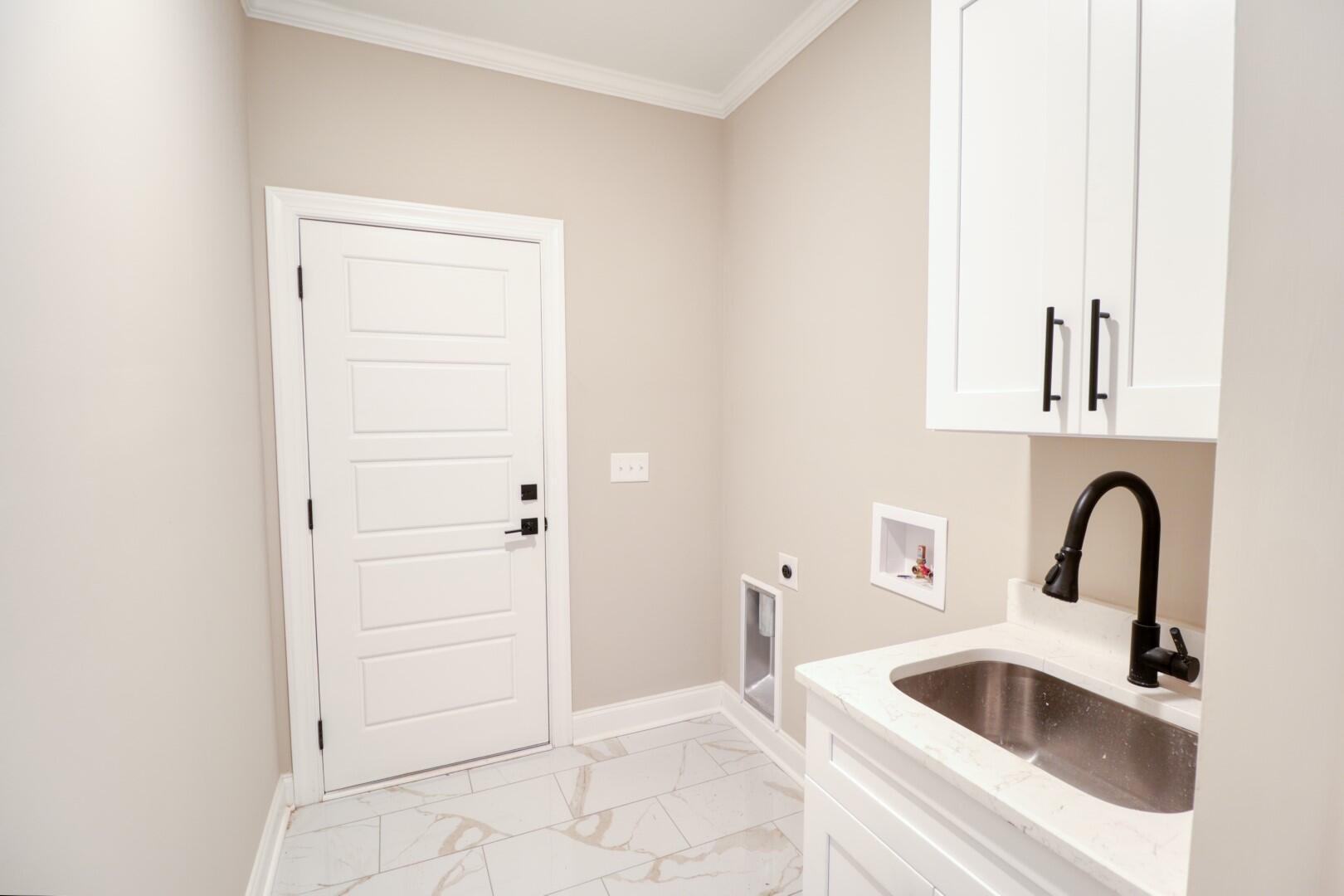 5287 Charnwood Forest Circle