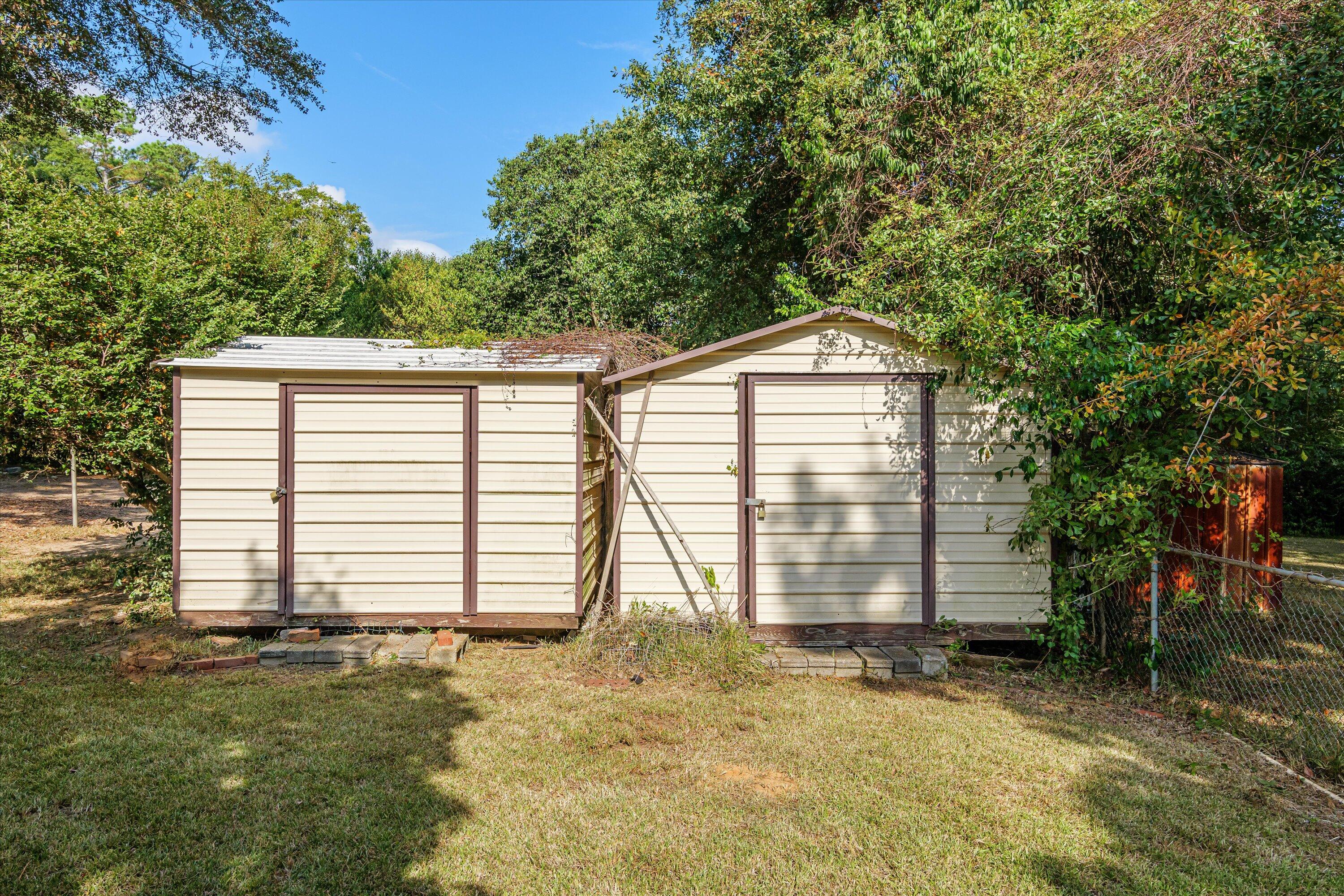 929 Papaya Street