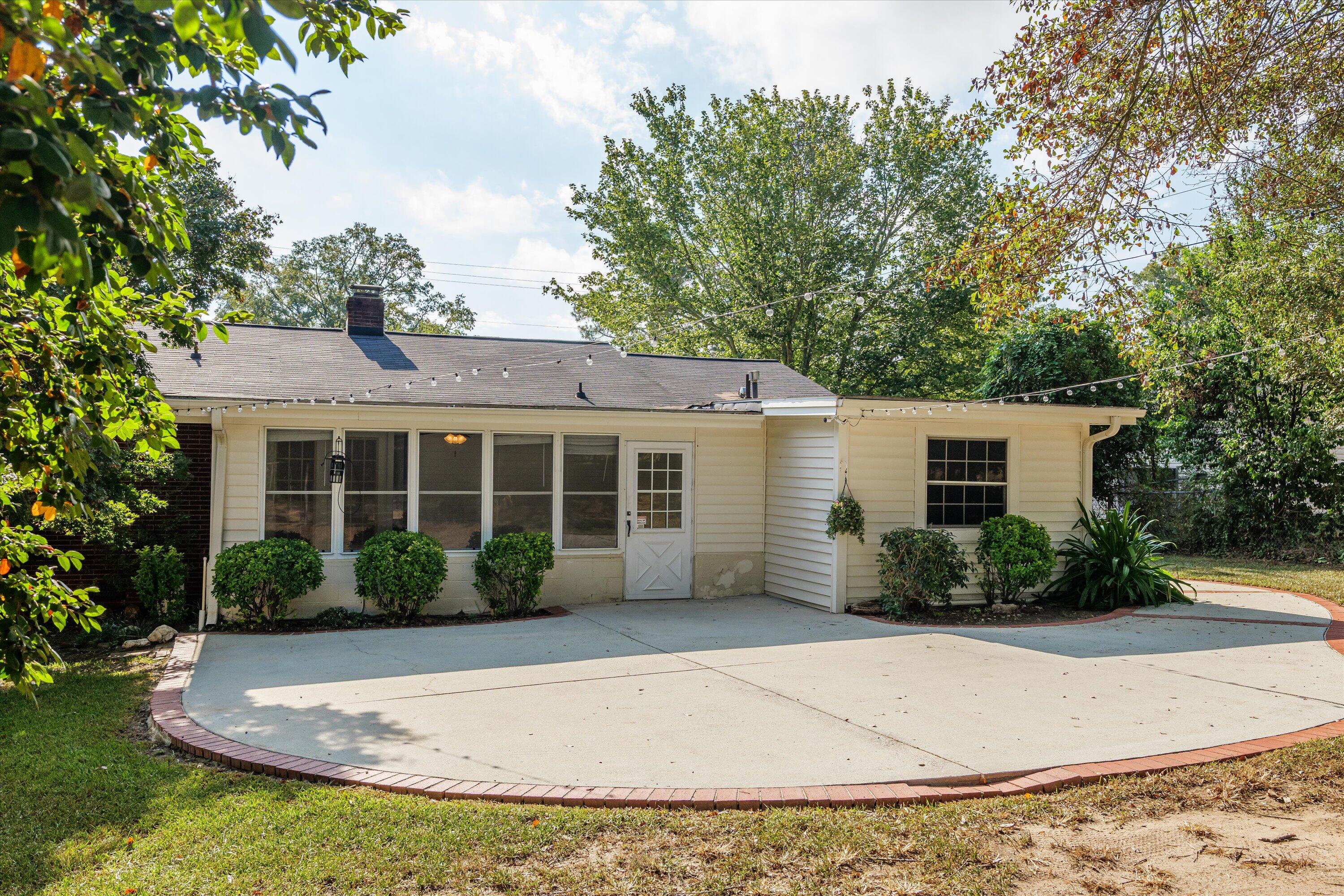 929 Papaya Street