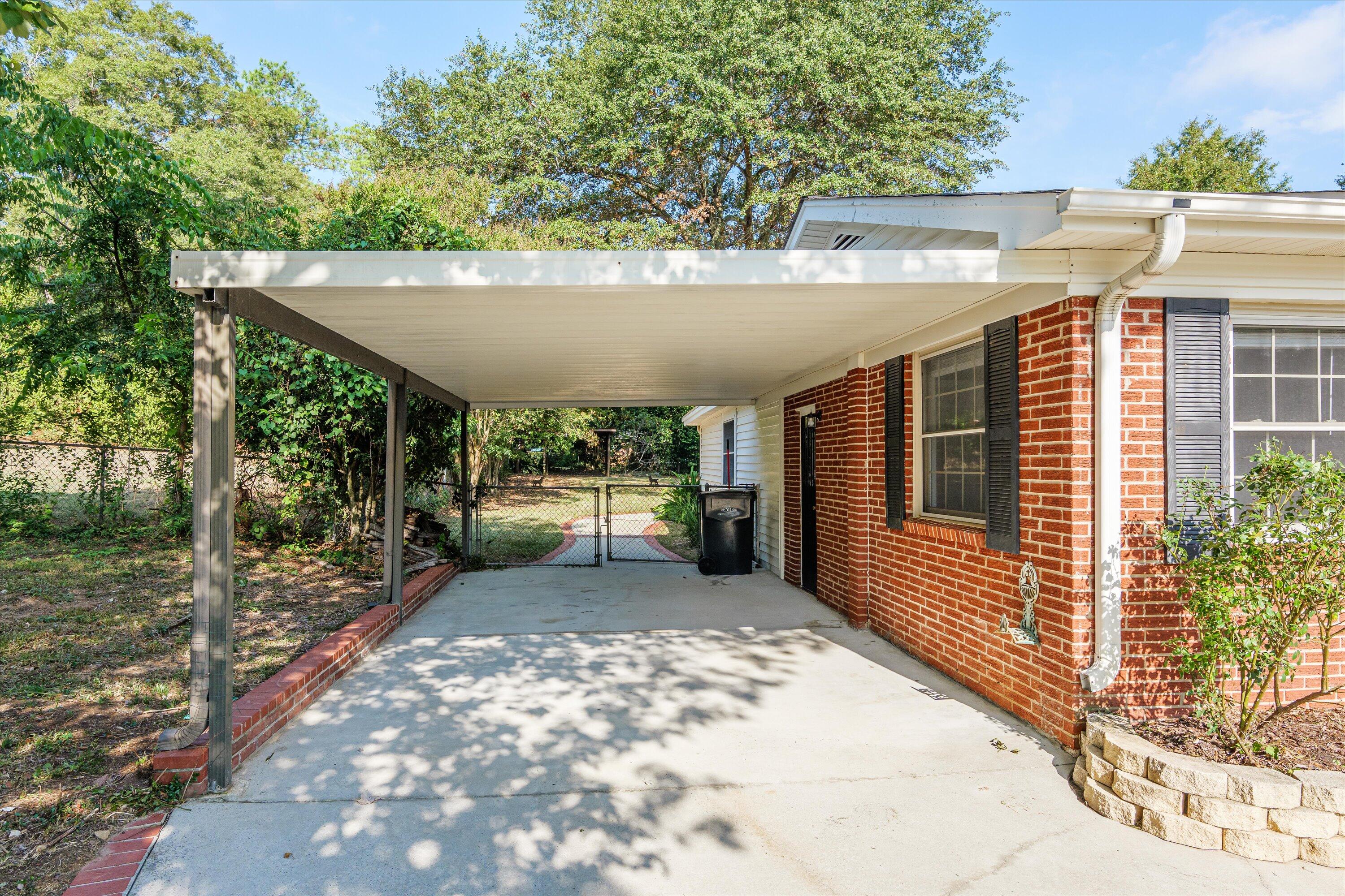 929 Papaya Street
