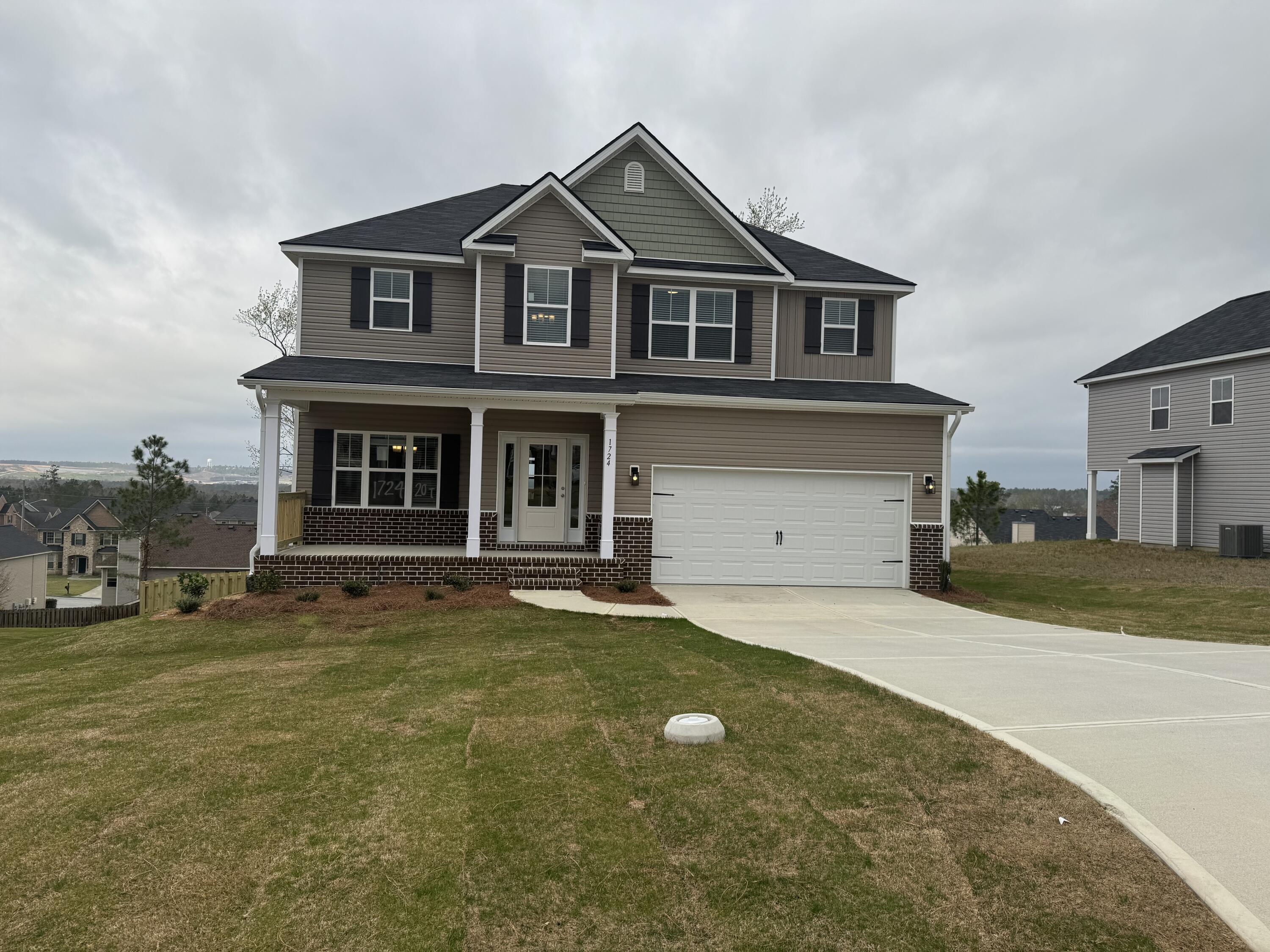1724 Ethan Way