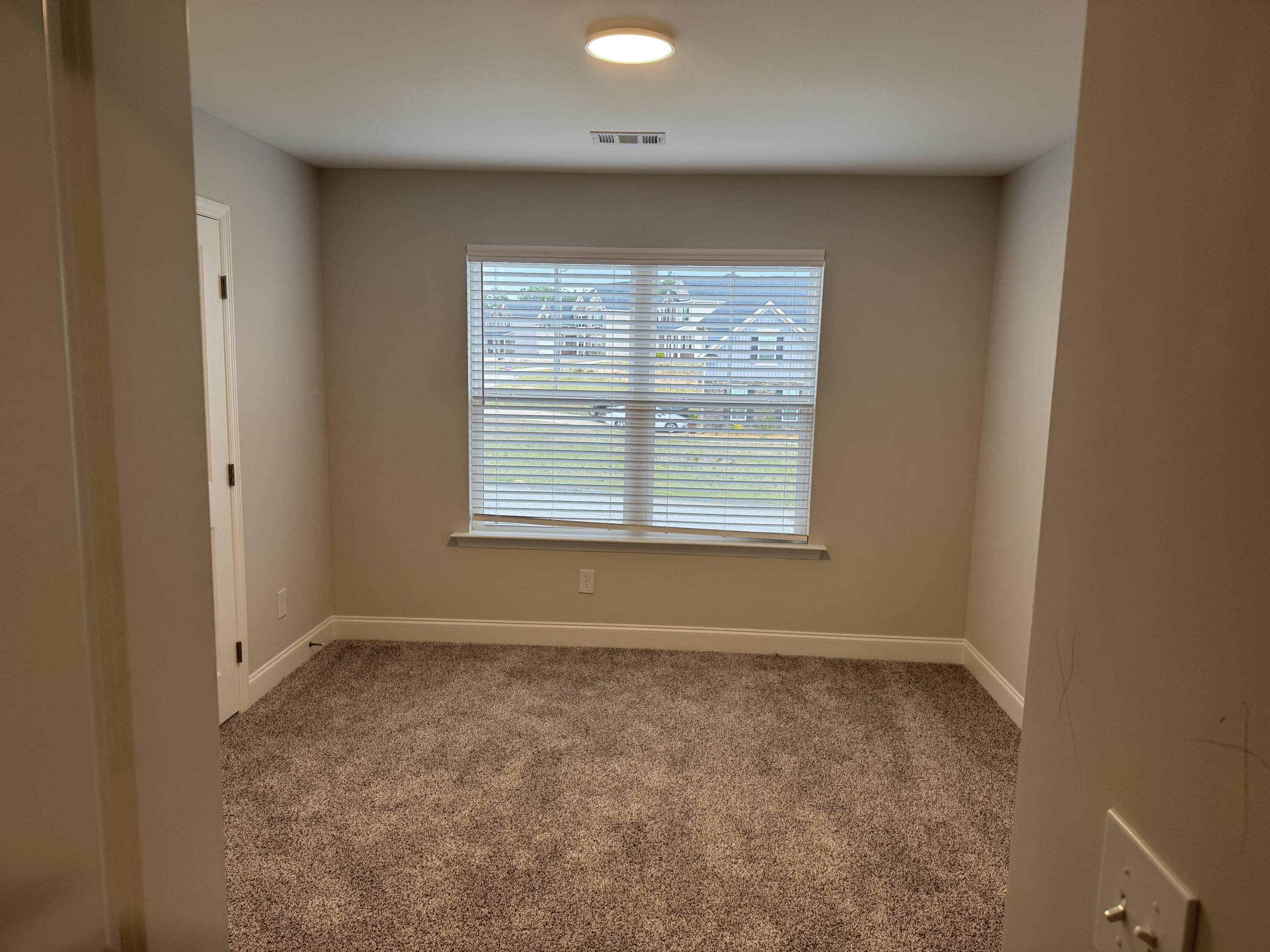 1724 Ethan Way