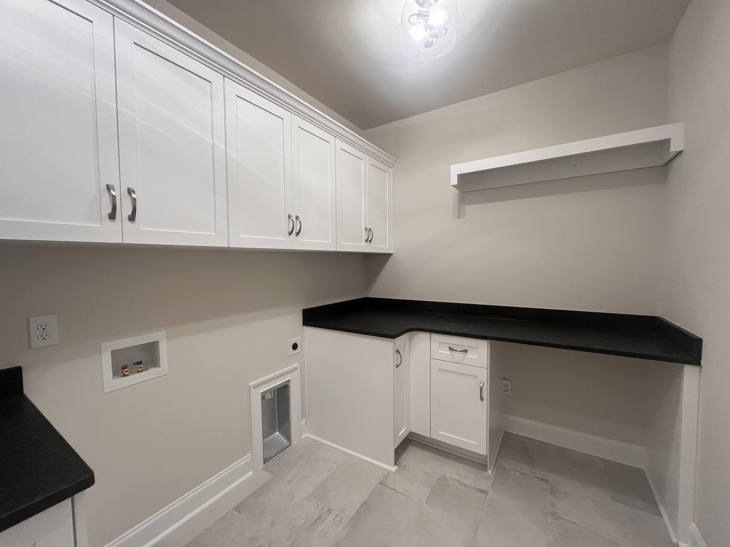 1227 Honey Lane