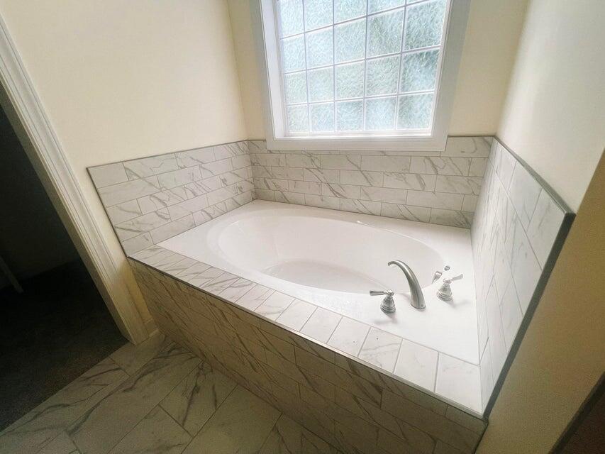 5373 Charnwood Forest Circle