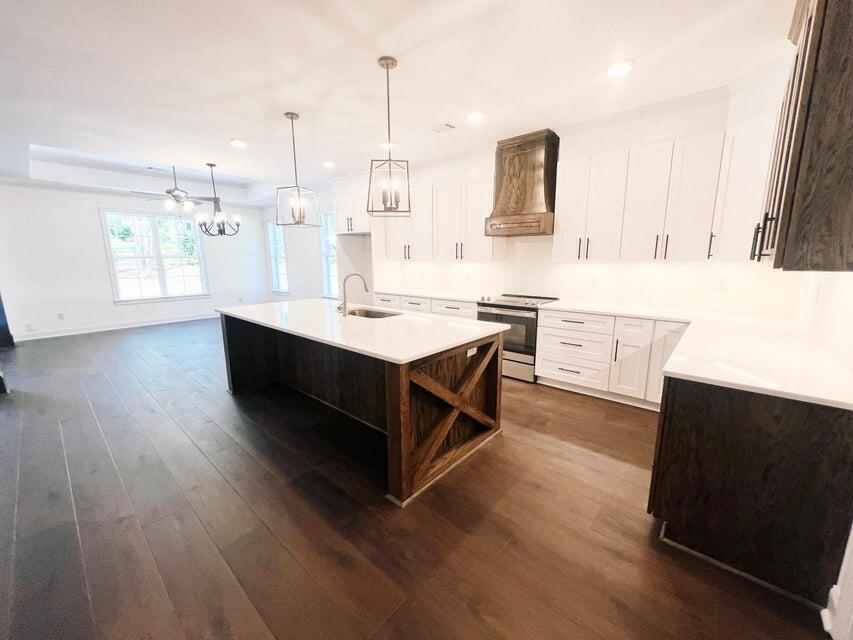 5373 Charnwood Forest Circle