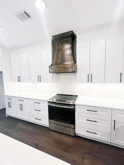 5373 Charnwood Forest Circle