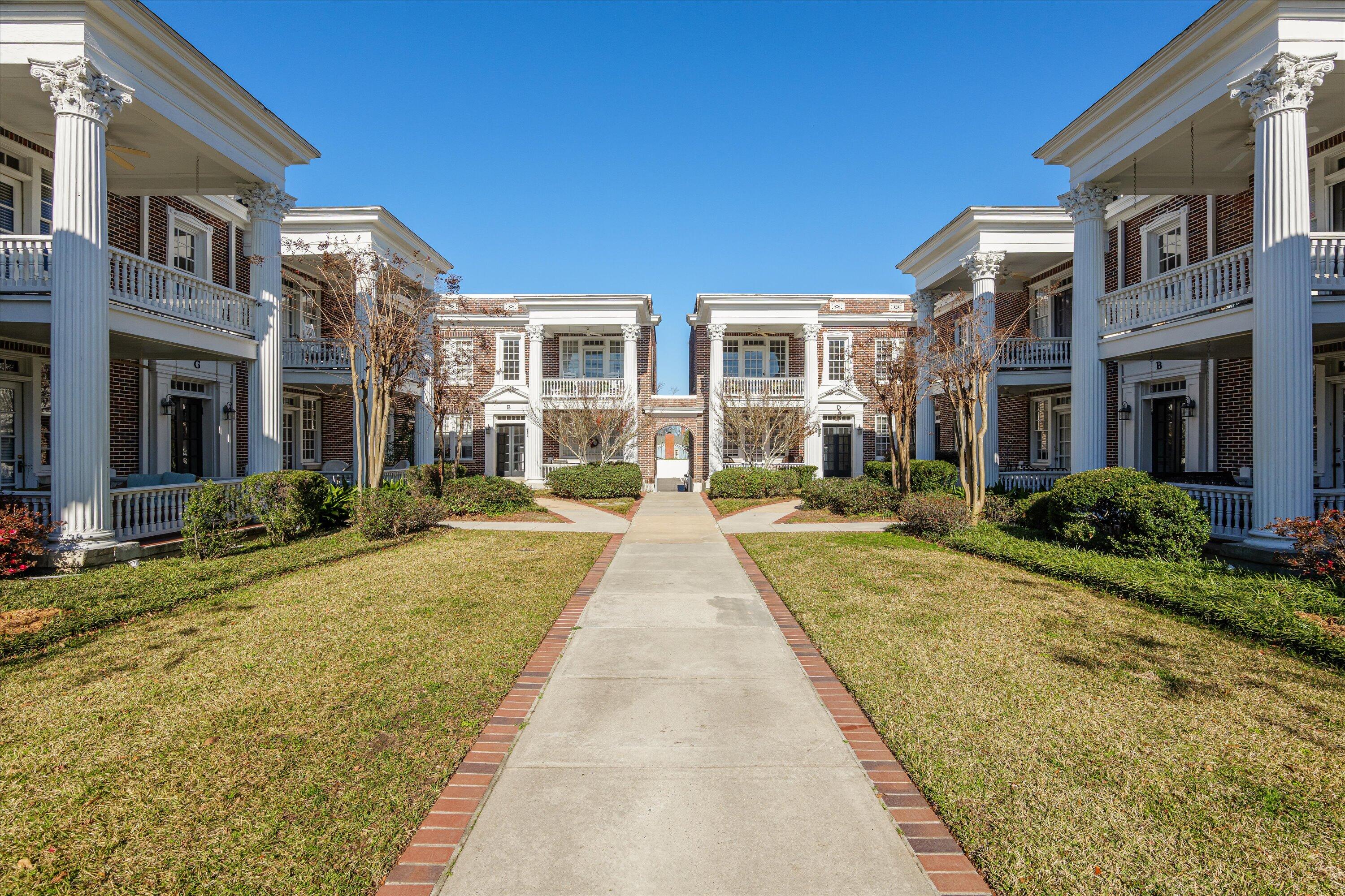 2549 Walton Way G1