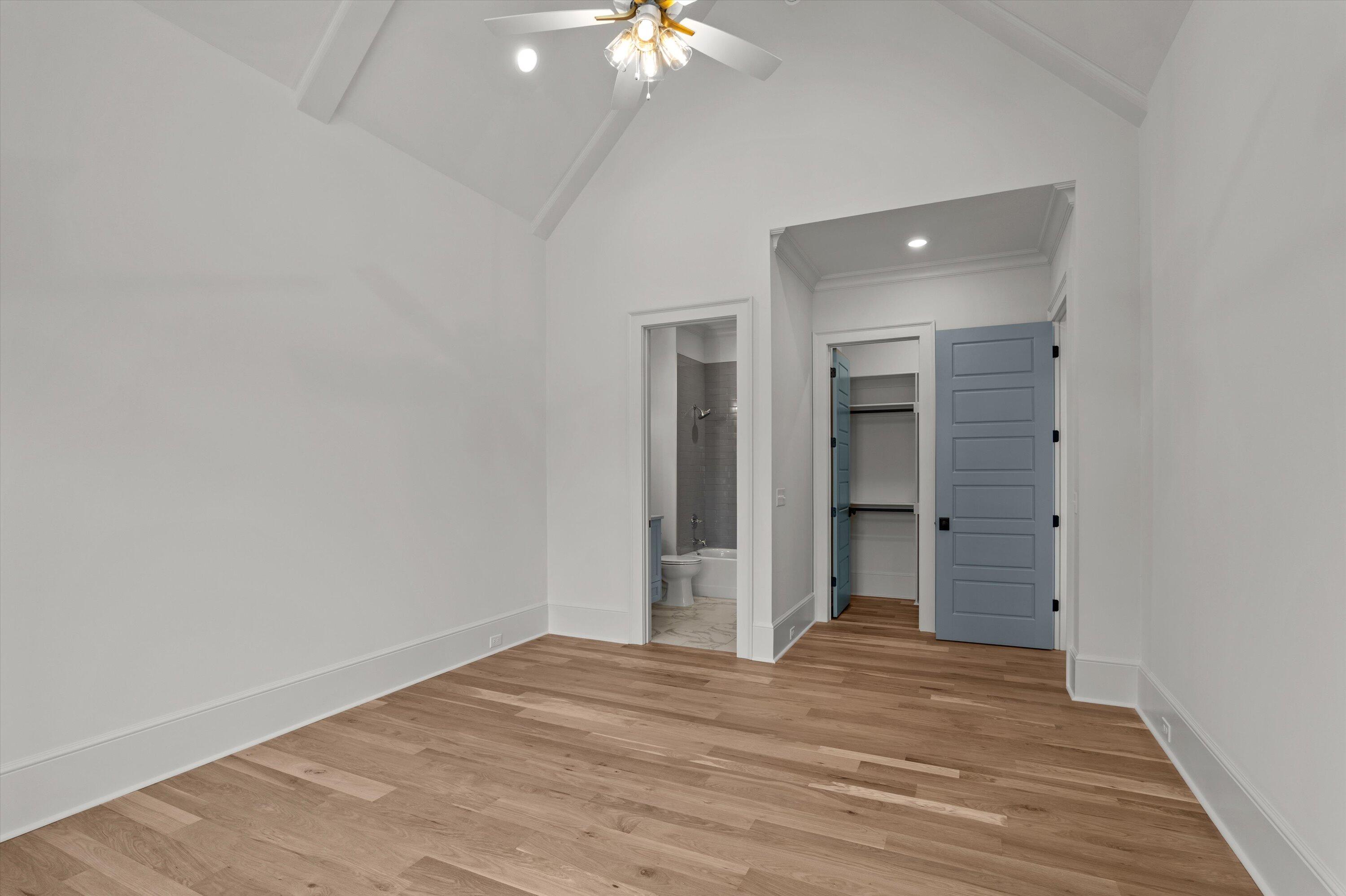839 Audubon Way