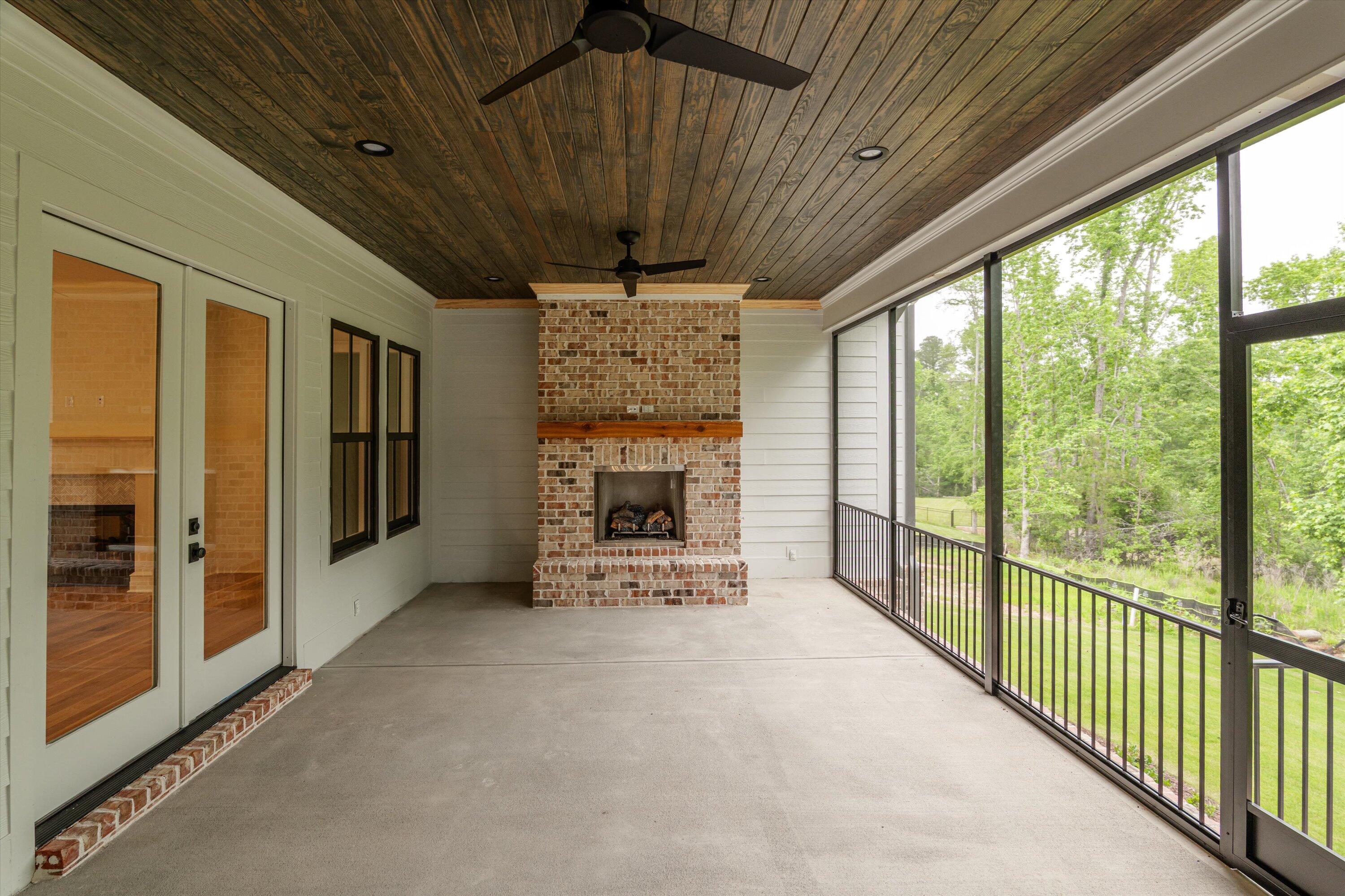 839 Audubon Way