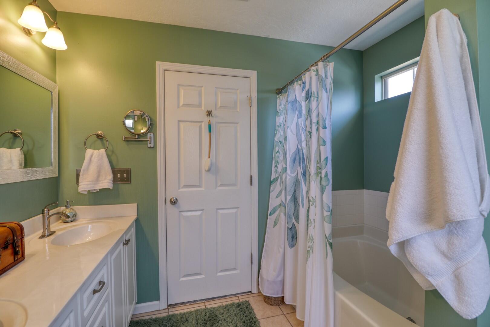 323 Grandiflora Circle