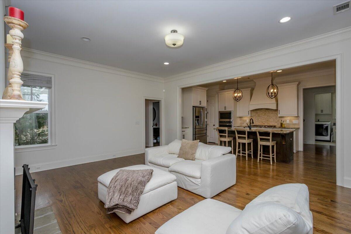 7505 Kittiwake Lane