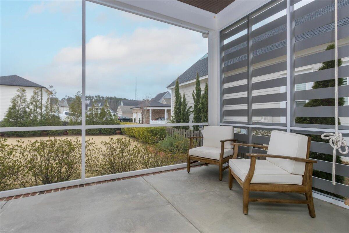 7505 Kittiwake Lane