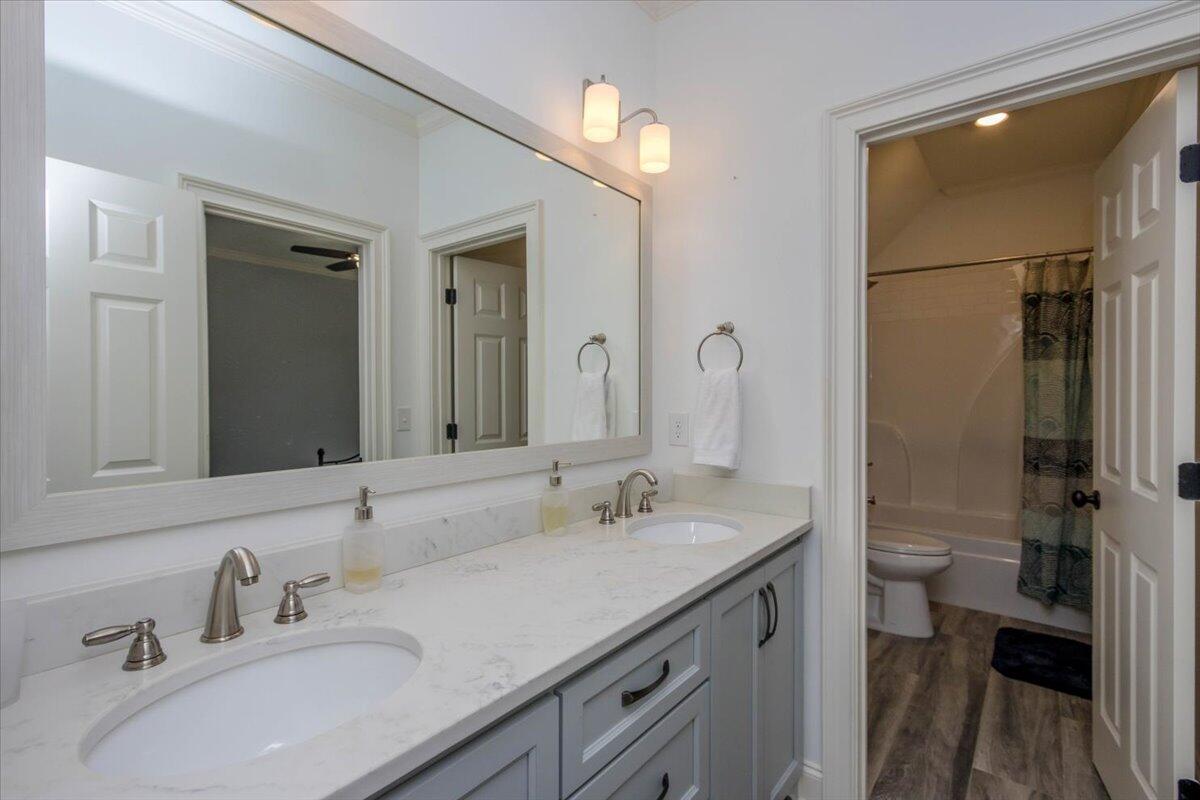 7505 Kittiwake Lane
