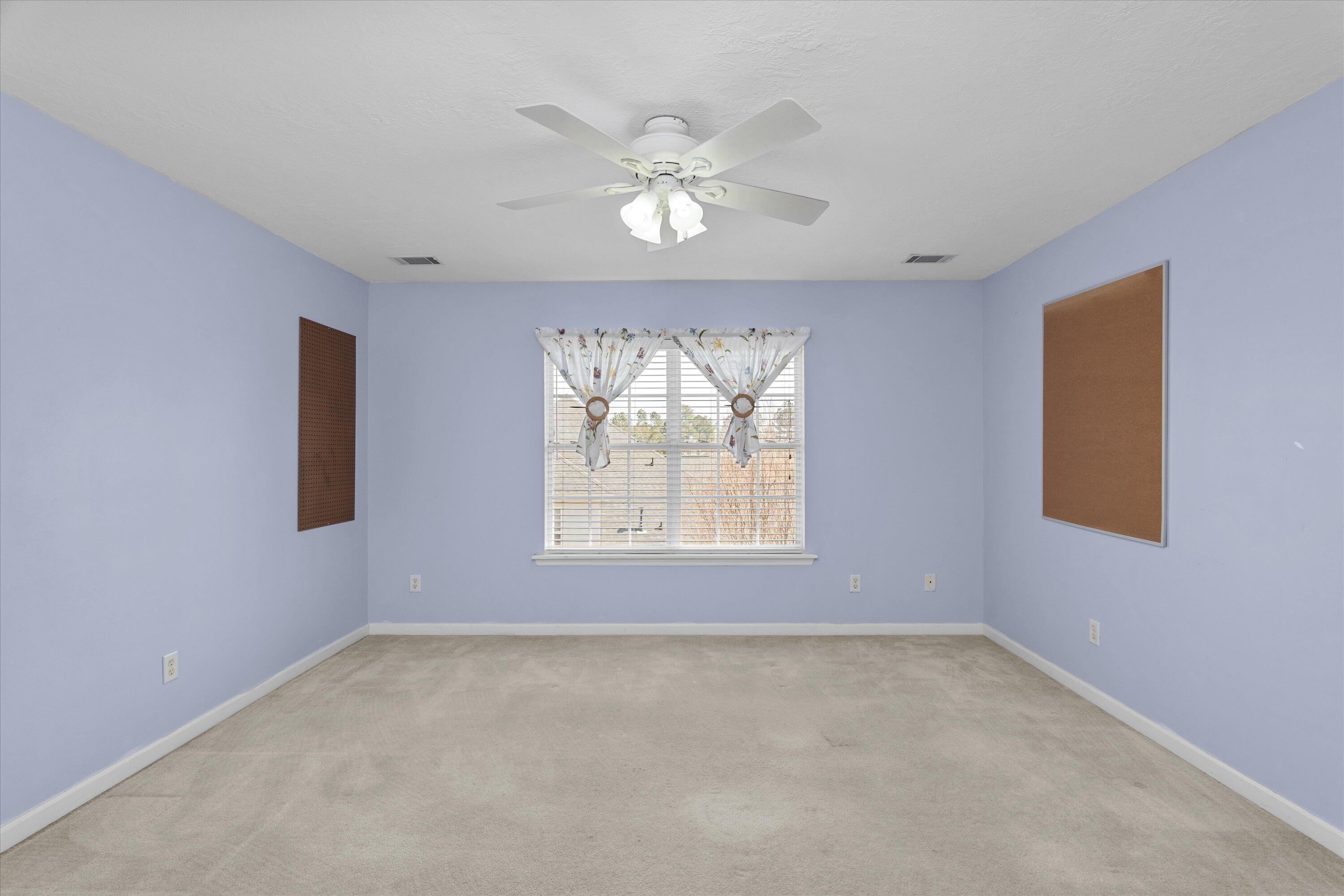 959 Windmill Parkway