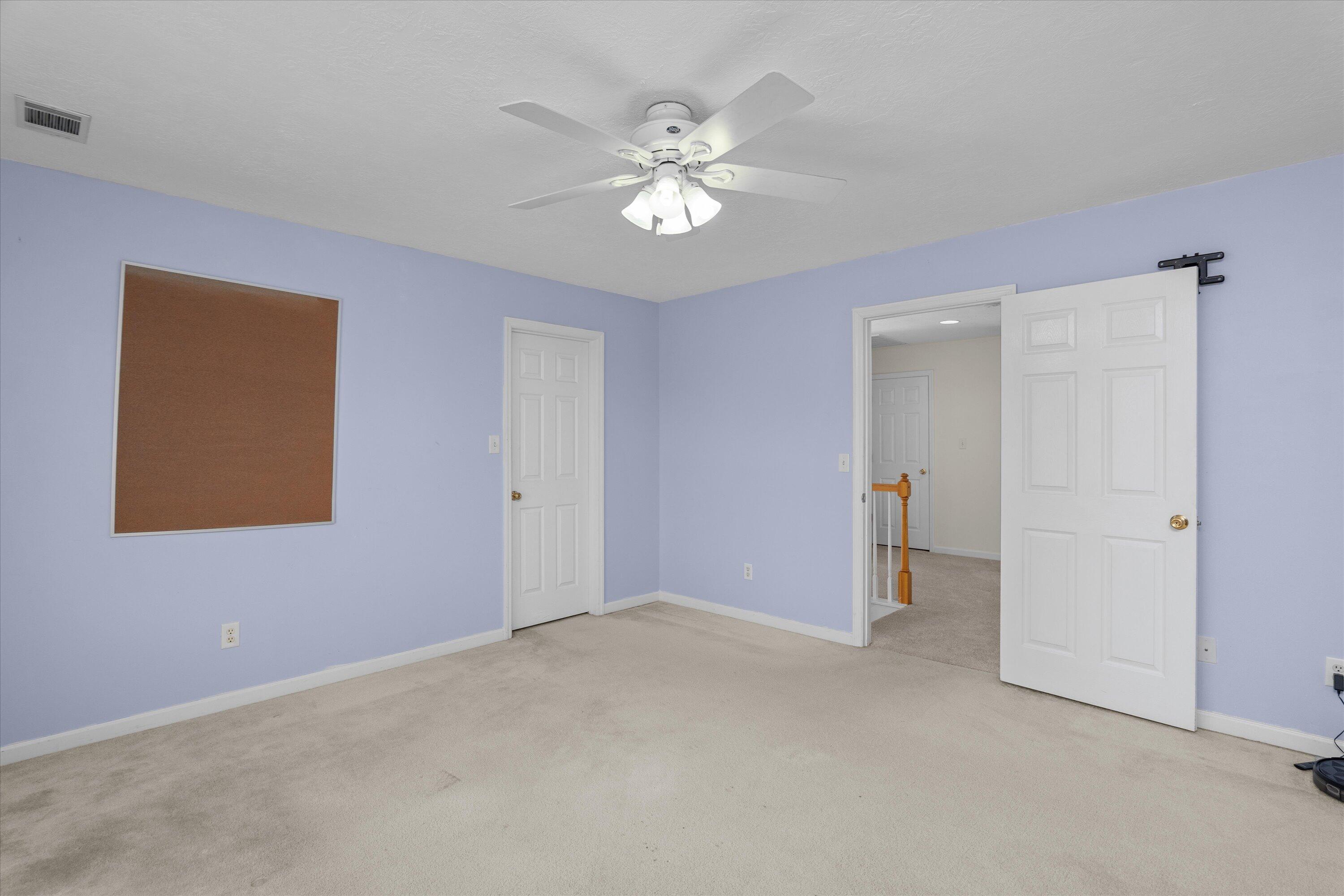 959 Windmill Parkway
