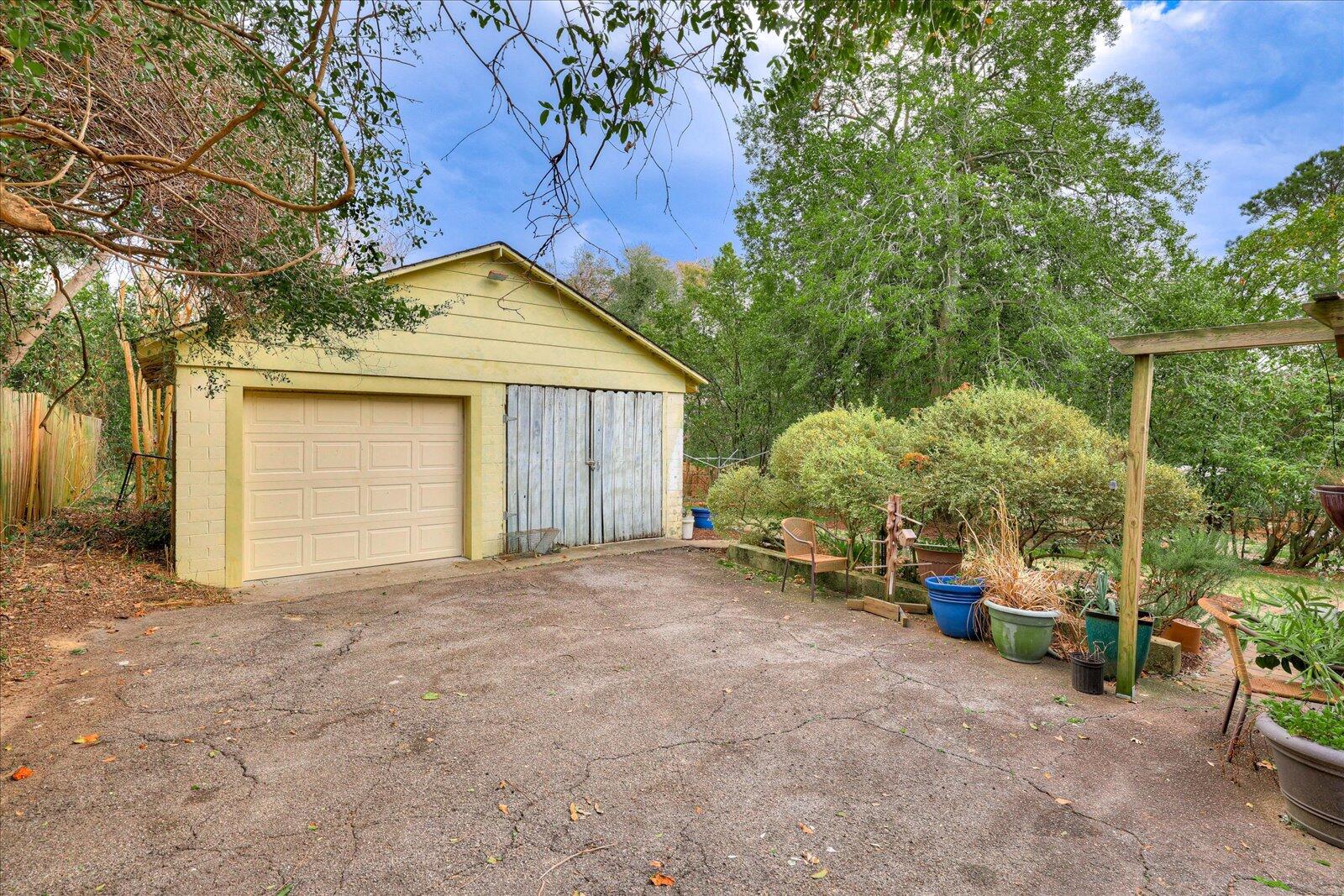 1626 Whitney Street