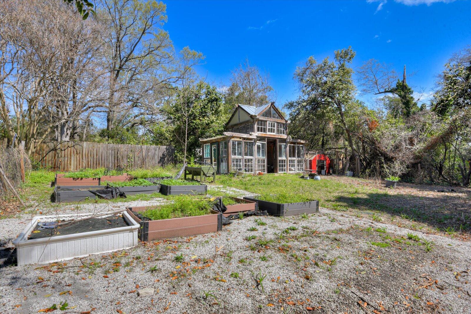1626 Whitney Street
