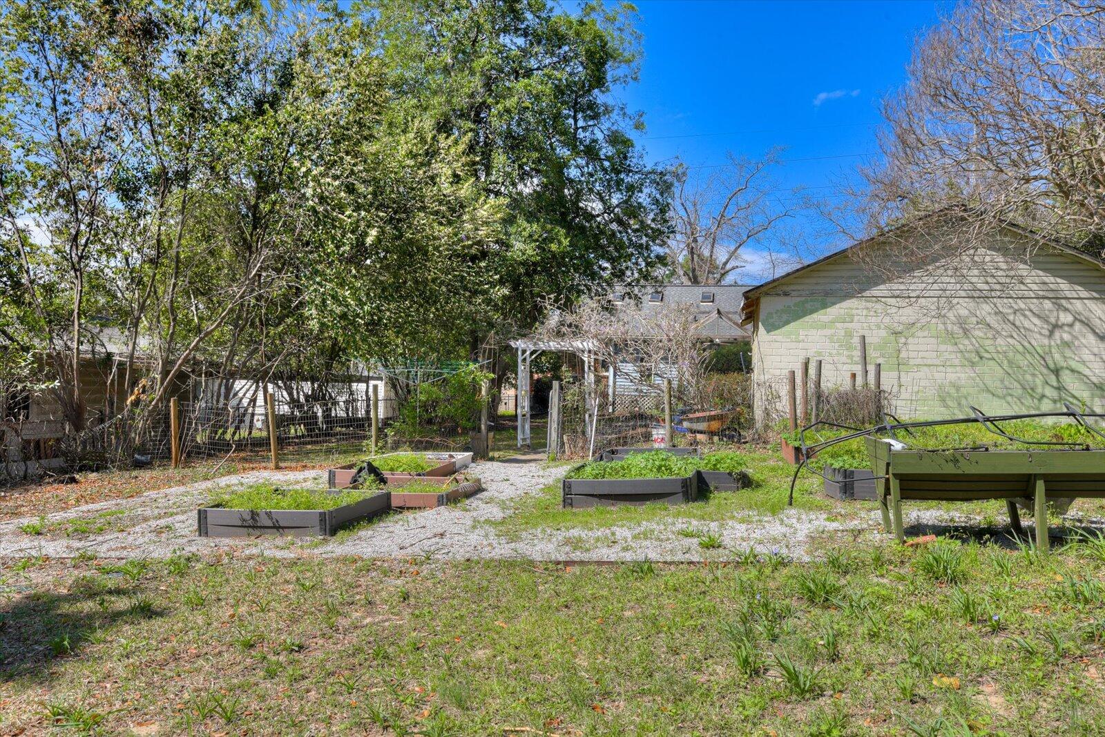 1626 Whitney Street